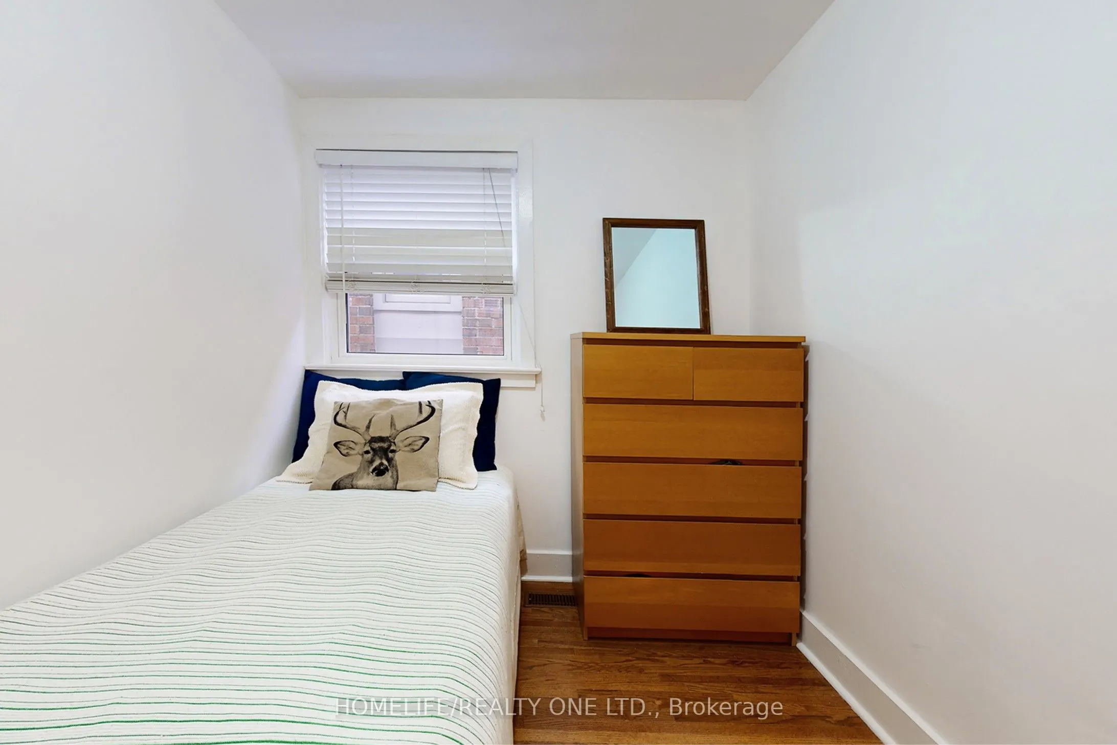 19 Morland Road
