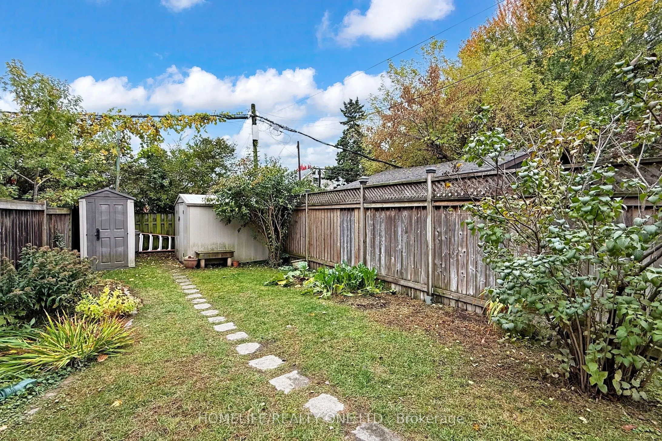 19 Morland Road