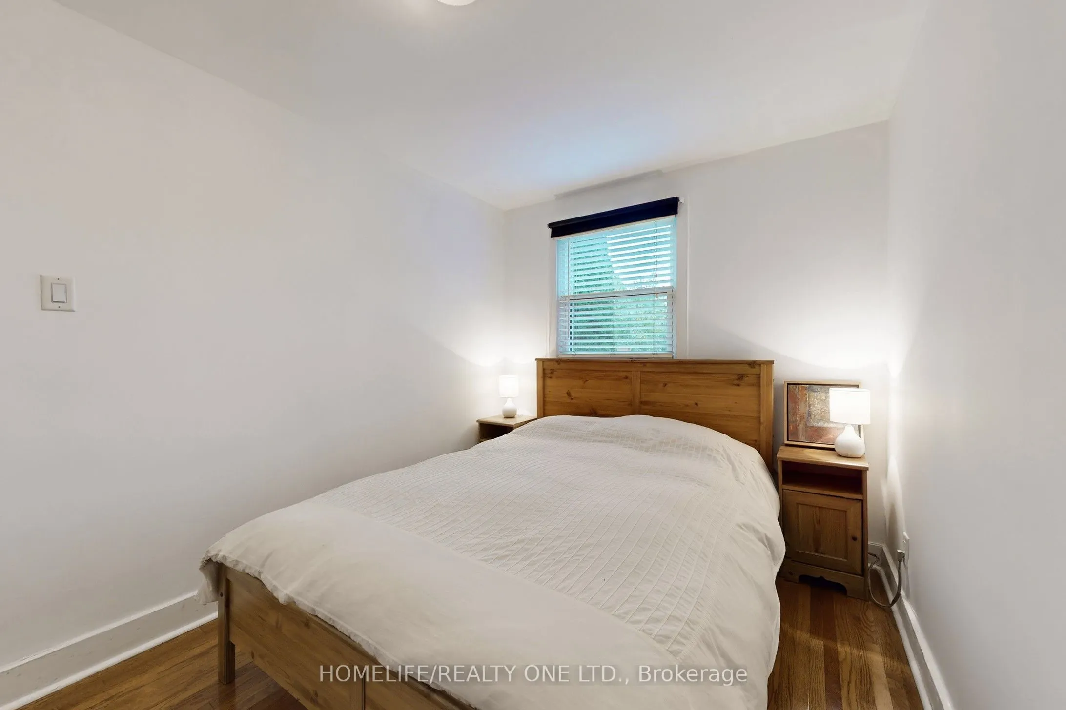 19 Morland Road