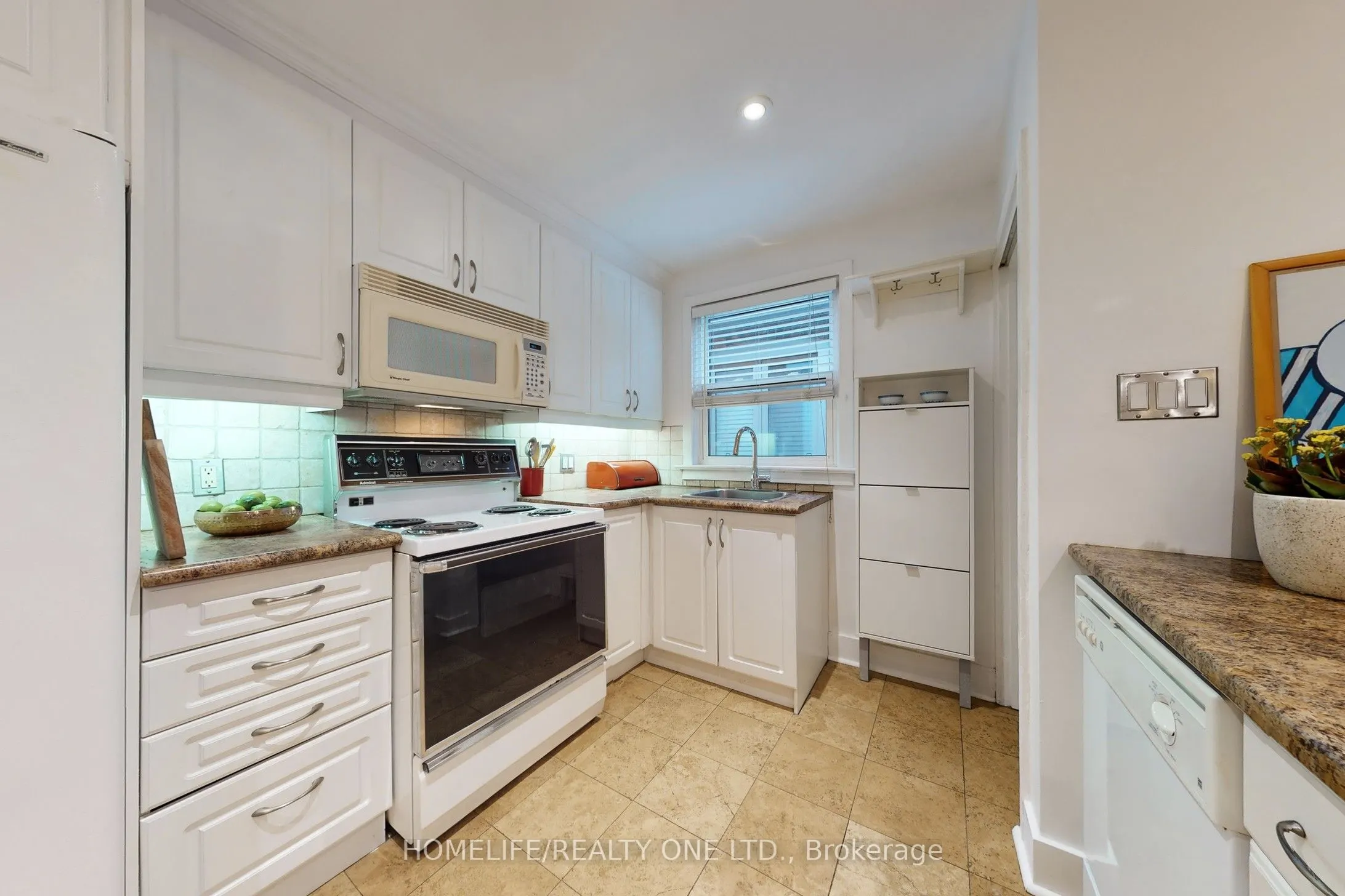 19 Morland Road
