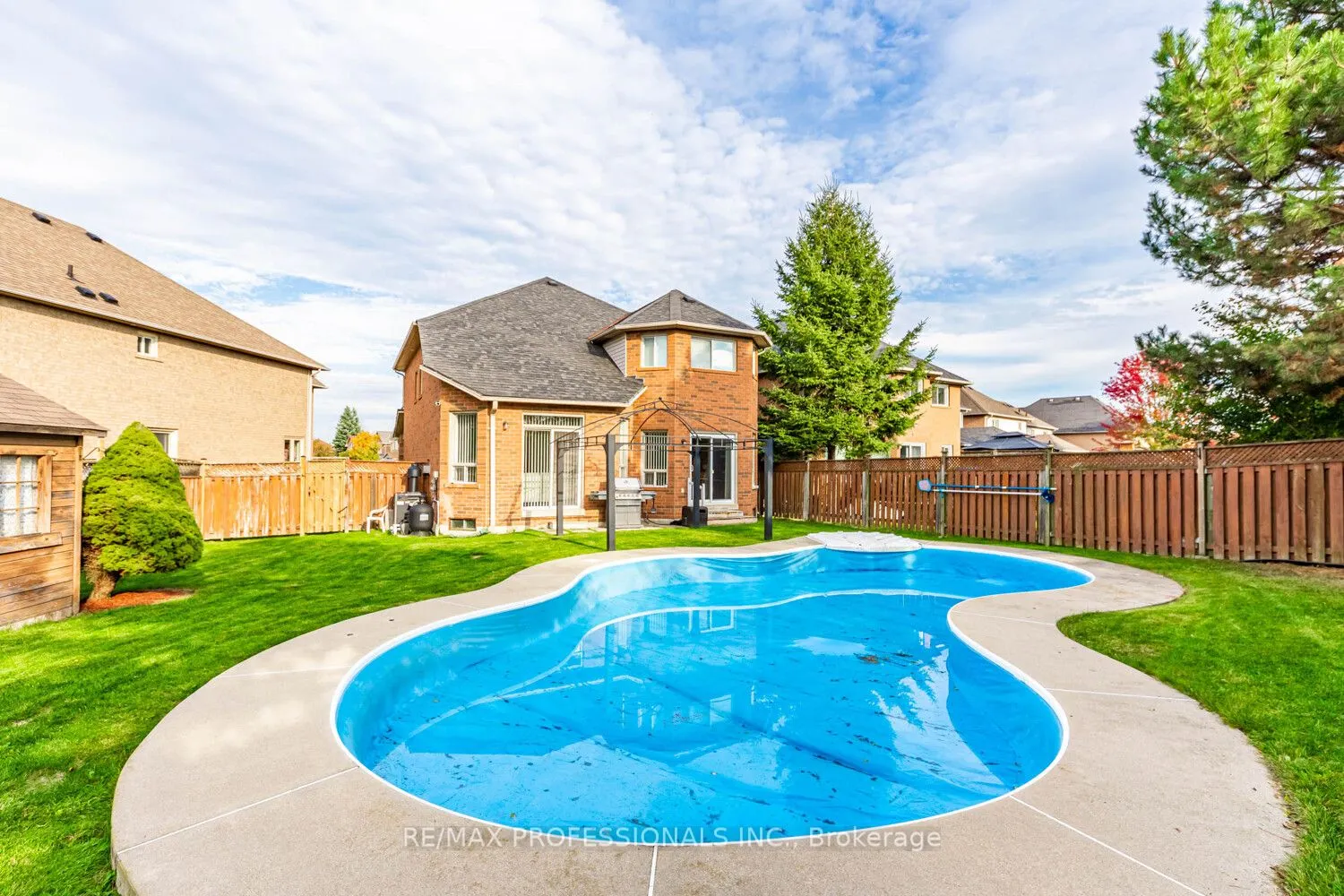 62 Banington Crescent