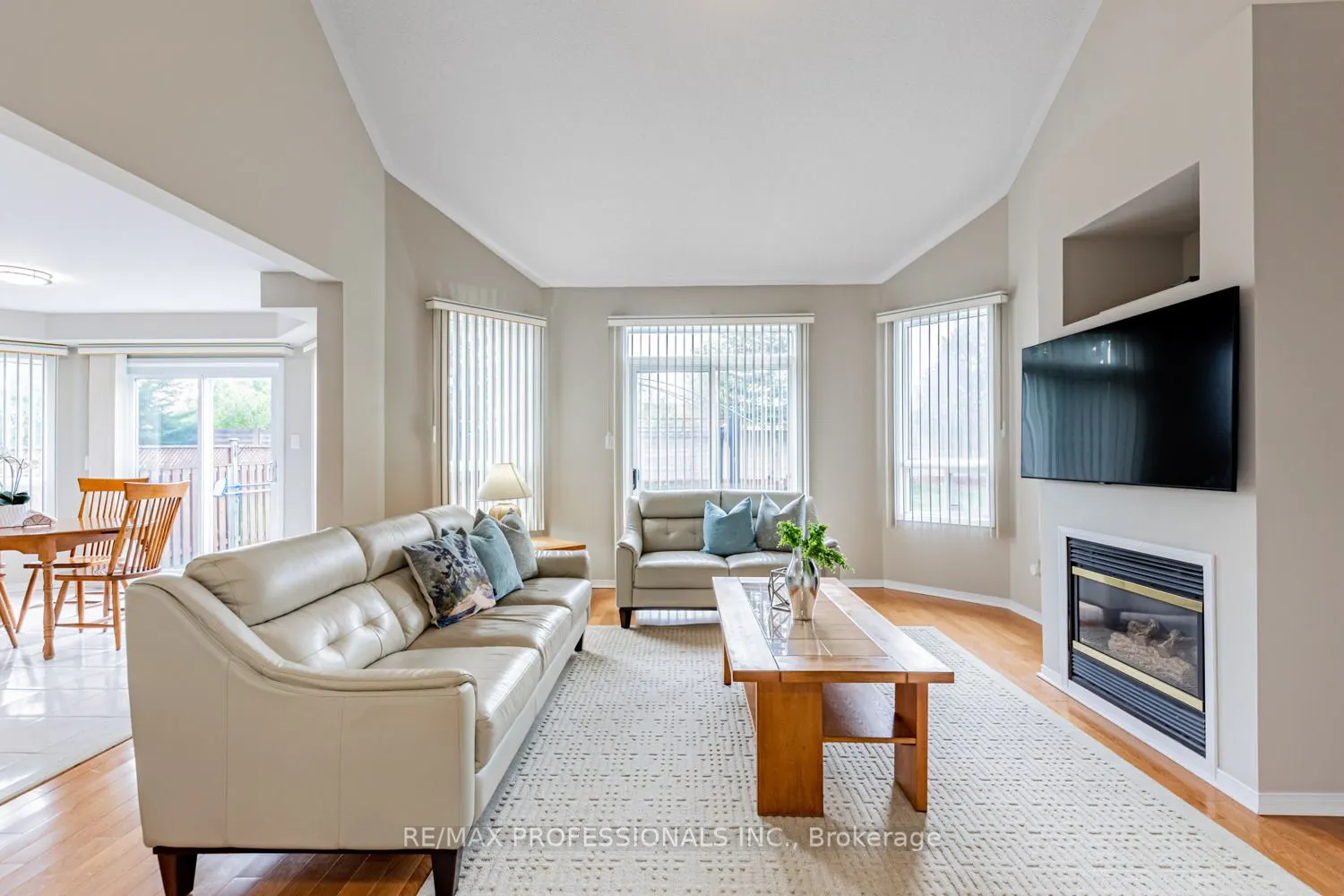 62 Banington Crescent