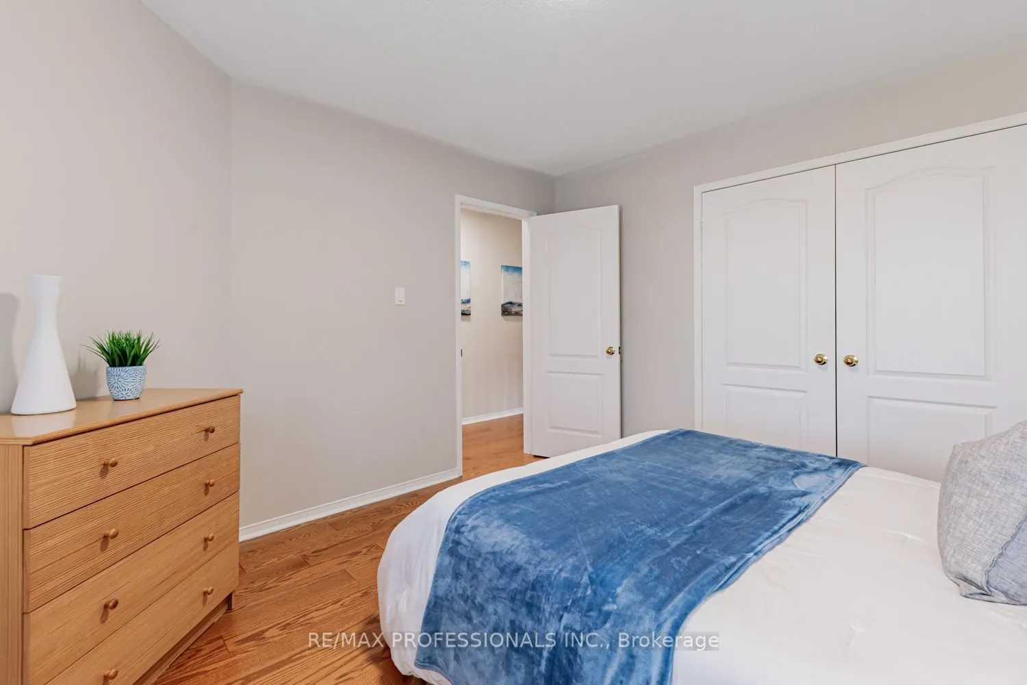 62 Banington Crescent