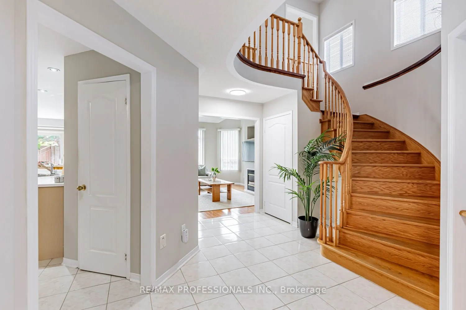 62 Banington Crescent