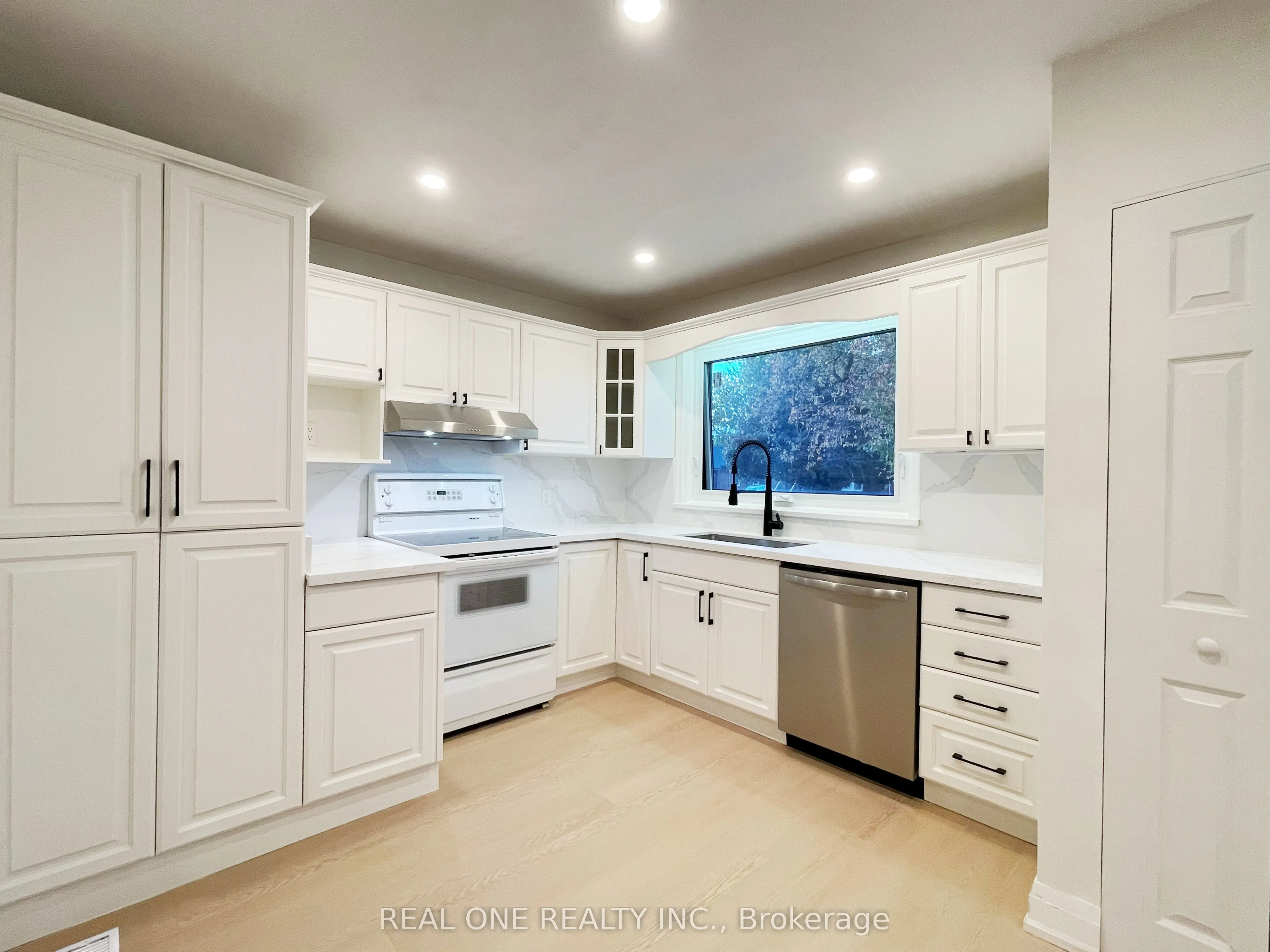 2116 Mountainside Drive, #1