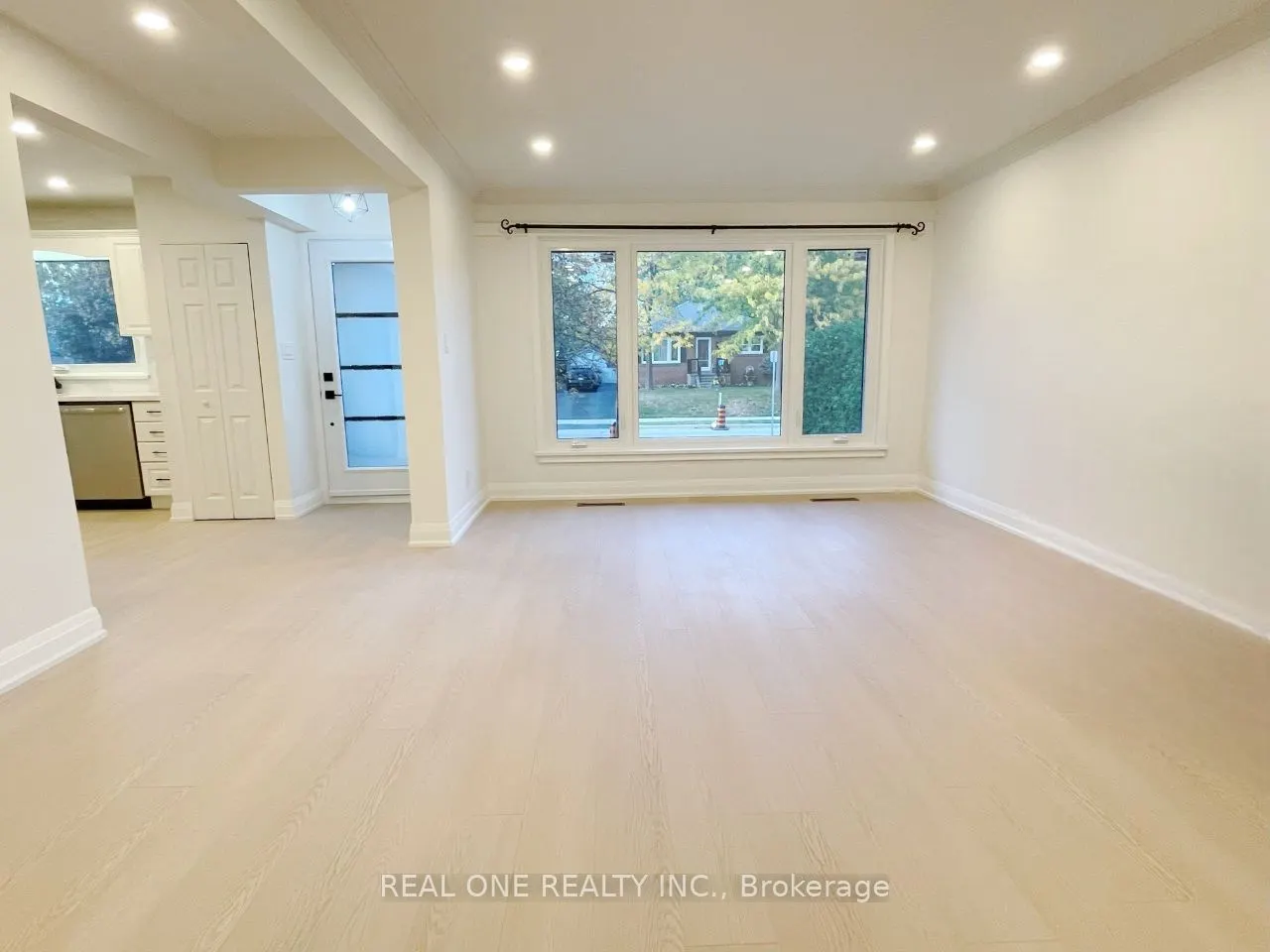 2116 Mountainside Drive, #1