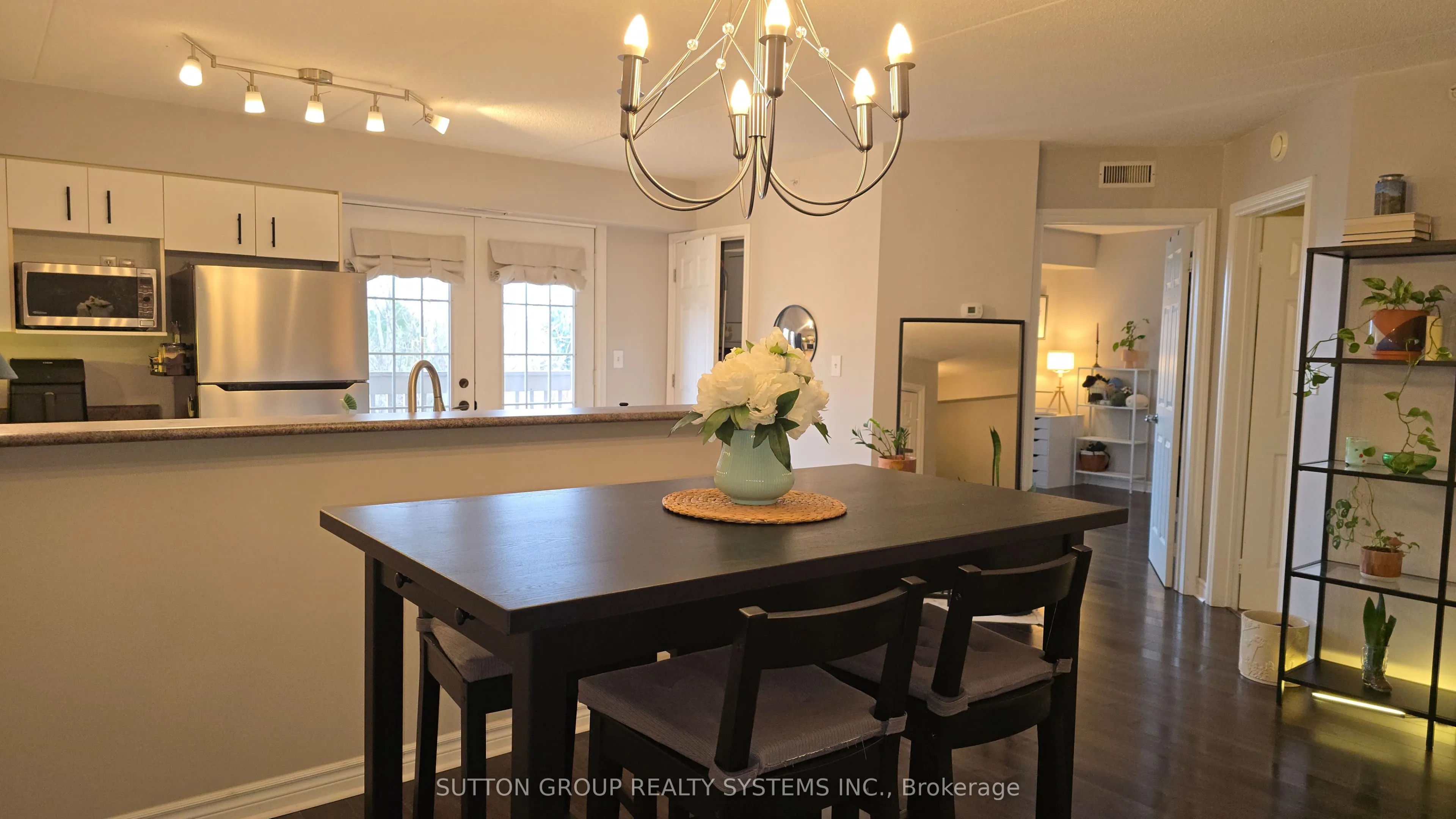 4005 Kilmer Drive, #301