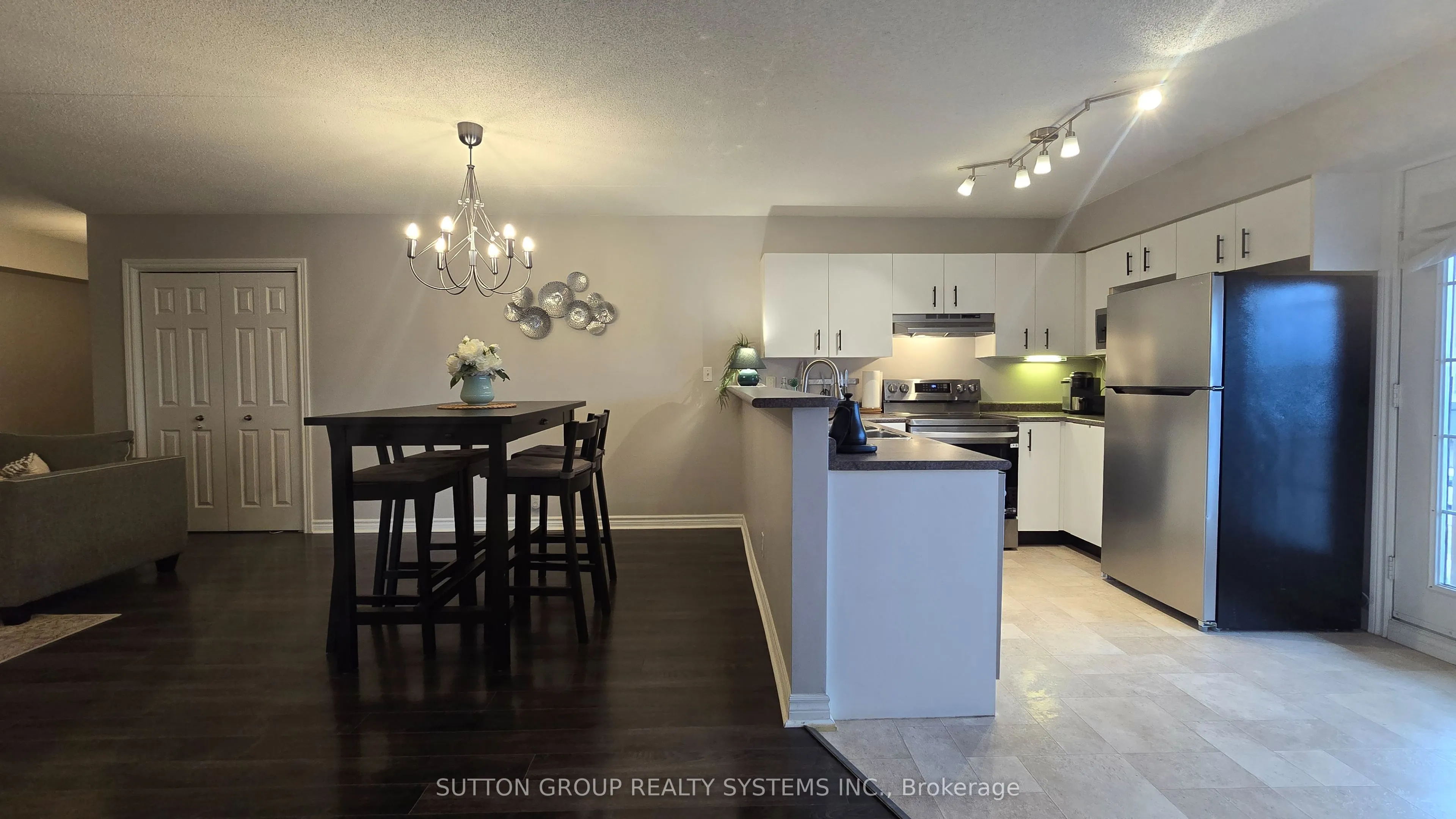 4005 Kilmer Drive, #301