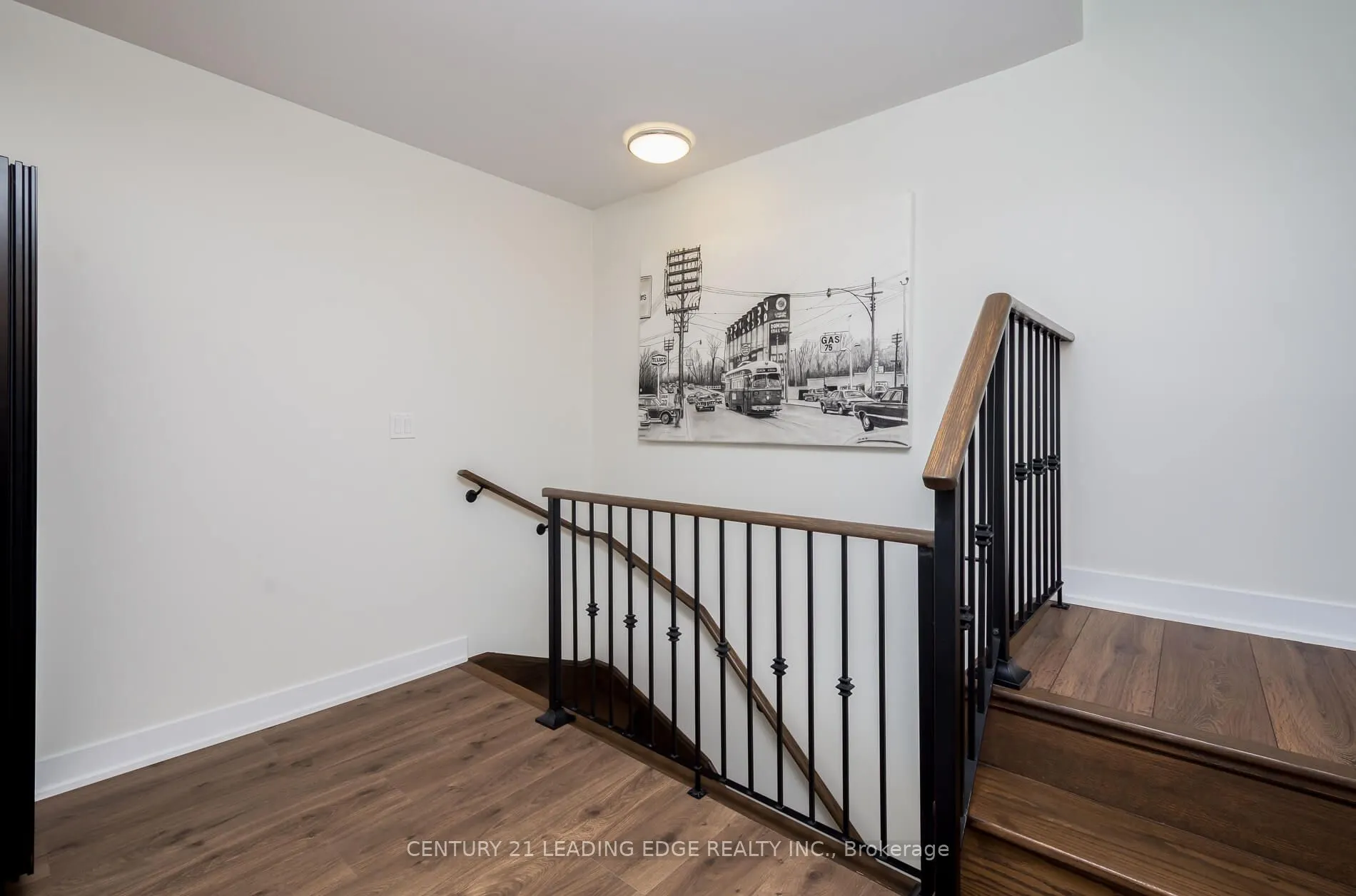 441 Jane Street, #204