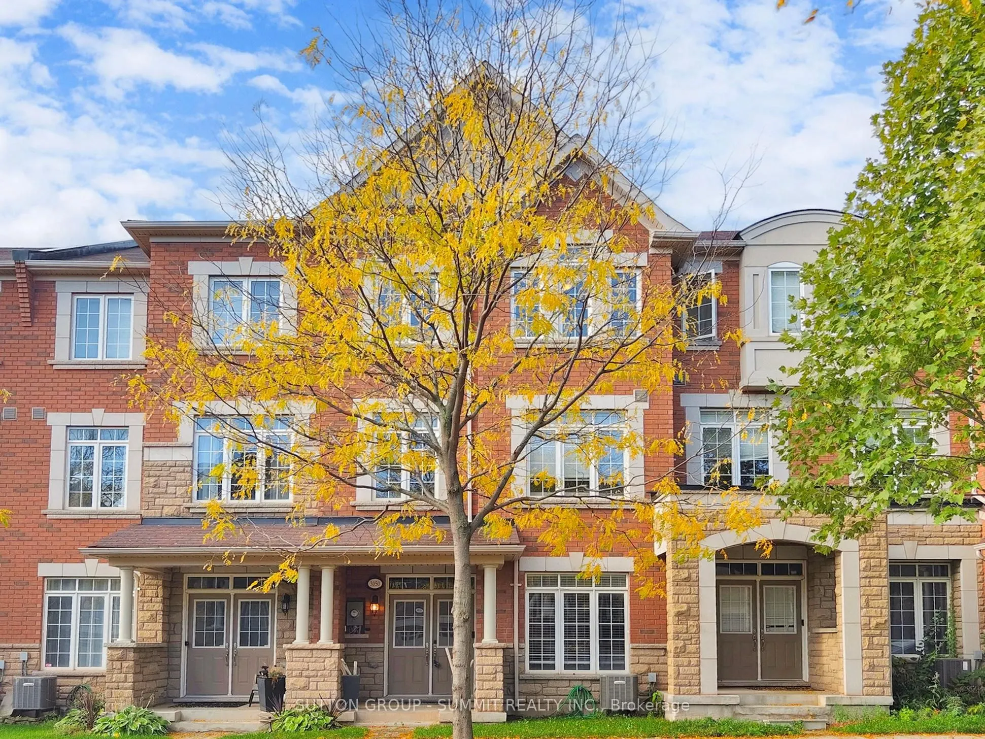 3050 EBERLY WOODS Drive