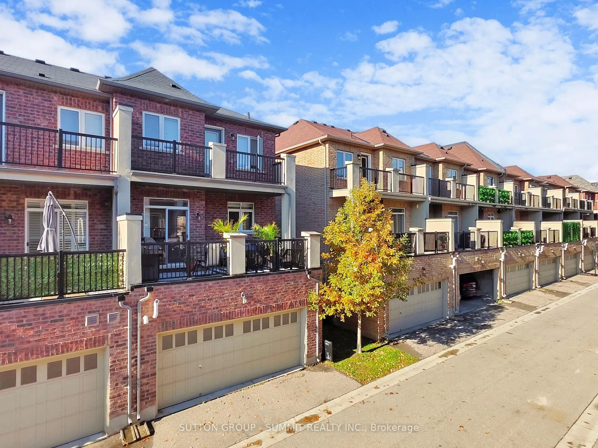 3050 EBERLY WOODS Drive