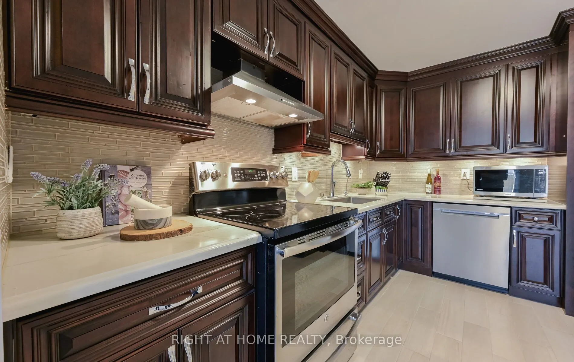6050 Bidwell Trail, #7