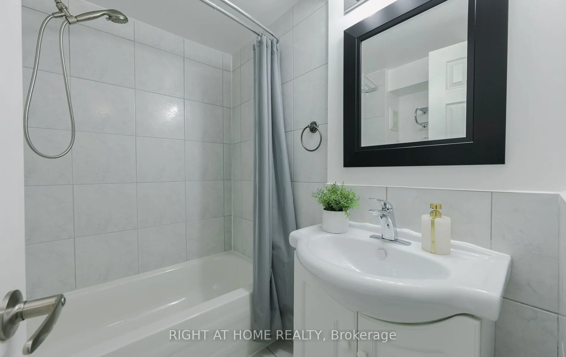 6050 Bidwell Trail, #7