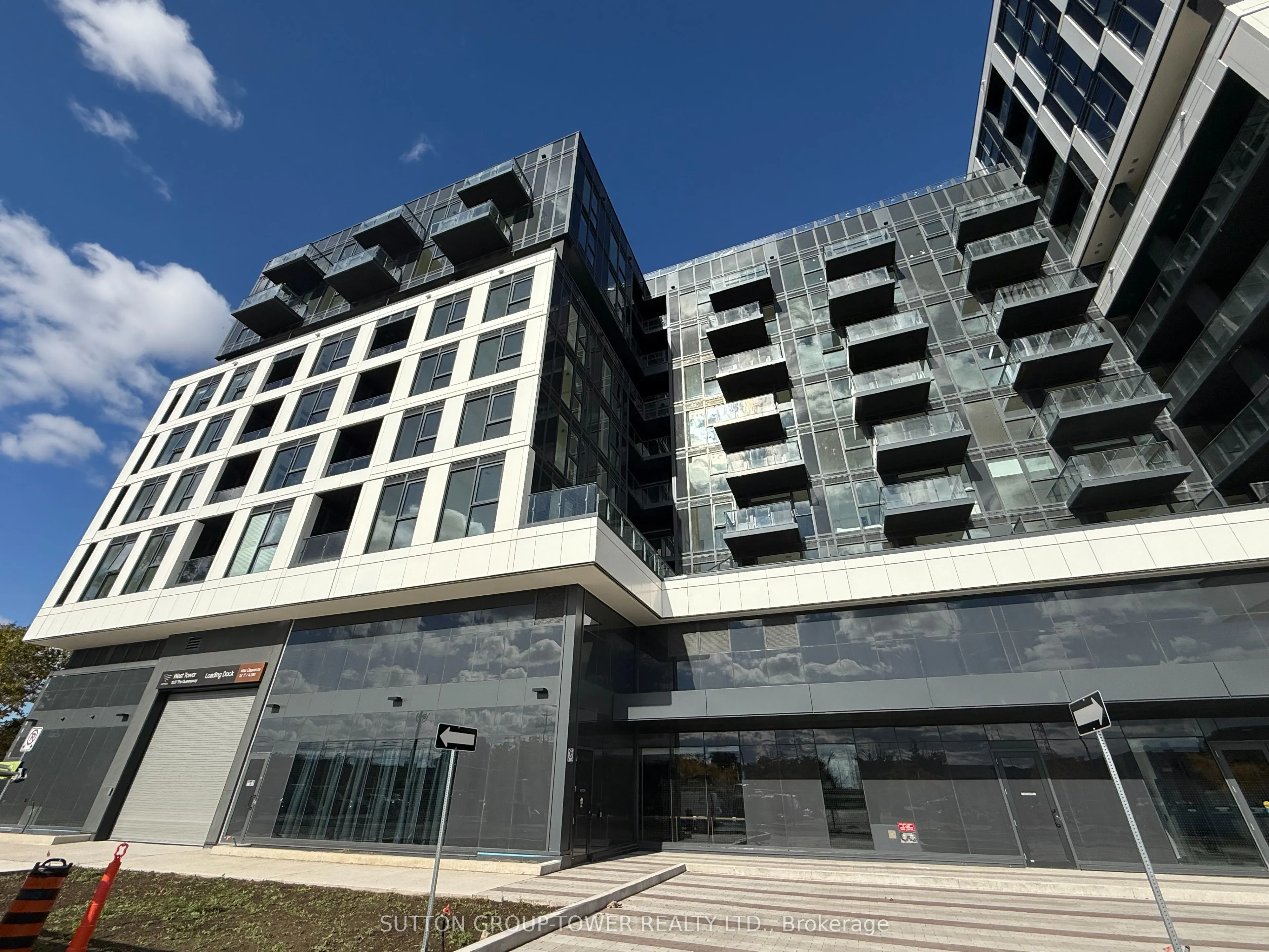 1037 The Queensway, #306