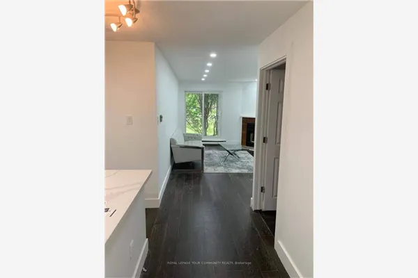 1450 Glen Abbey Gate, #1011