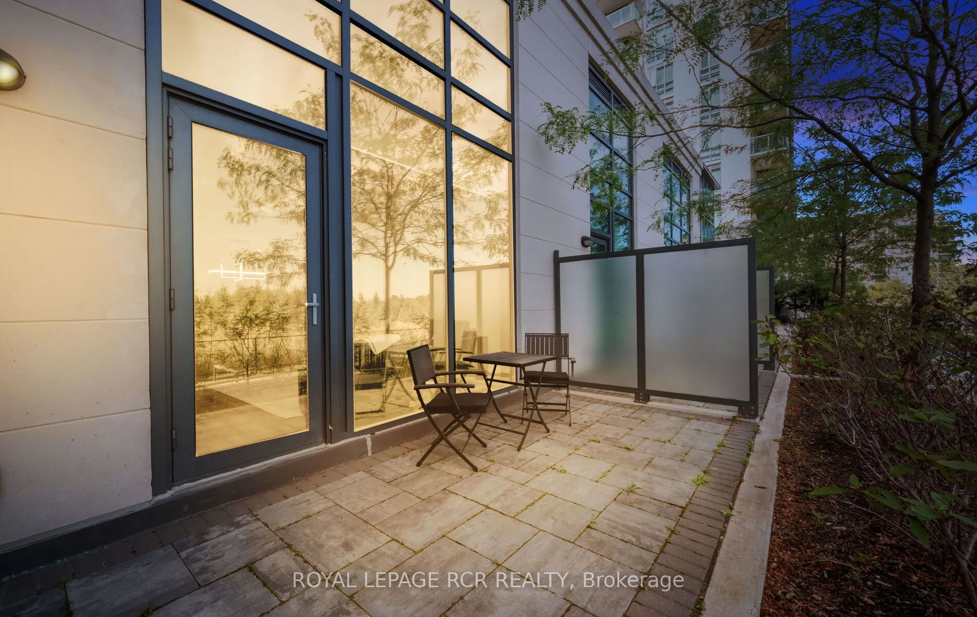 65 Yorkland Boulevard, #107