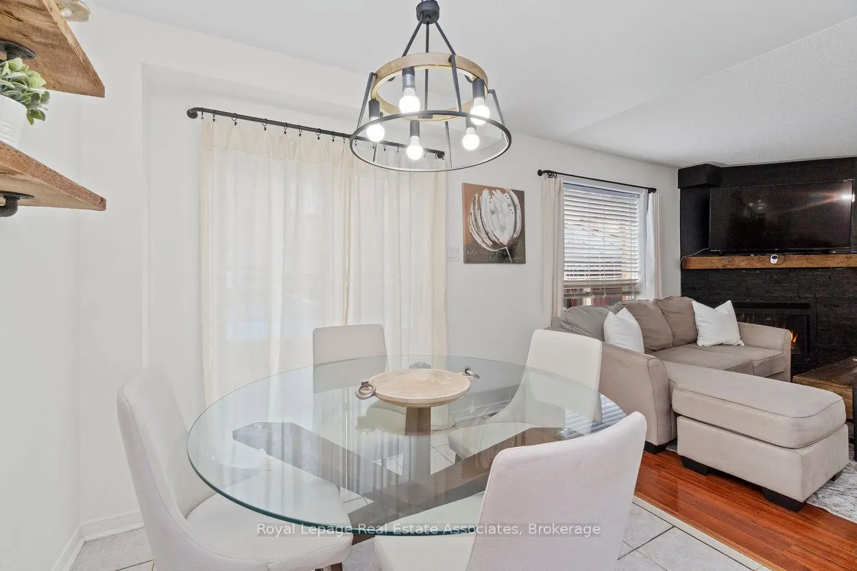 11 Redfinch Way