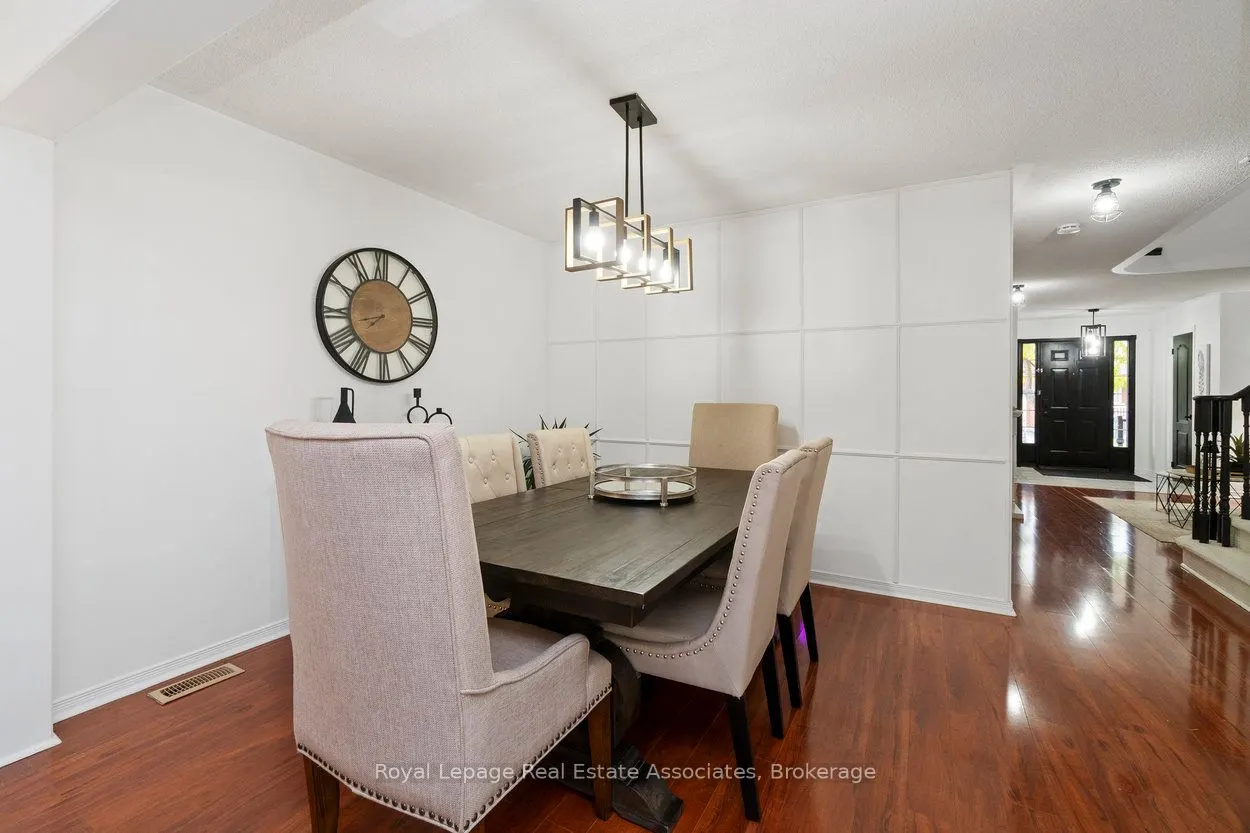 11 Redfinch Way