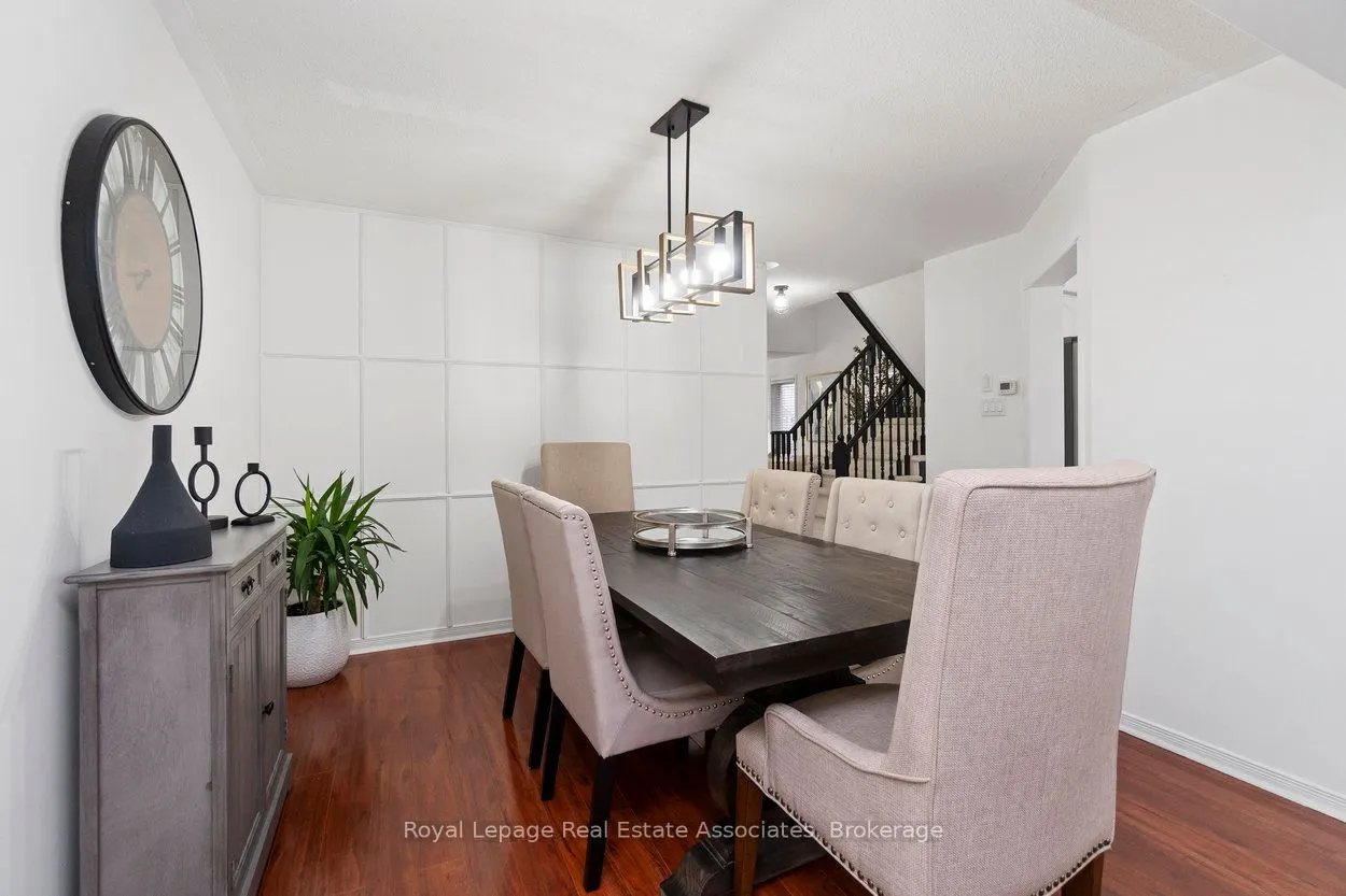 11 Redfinch Way