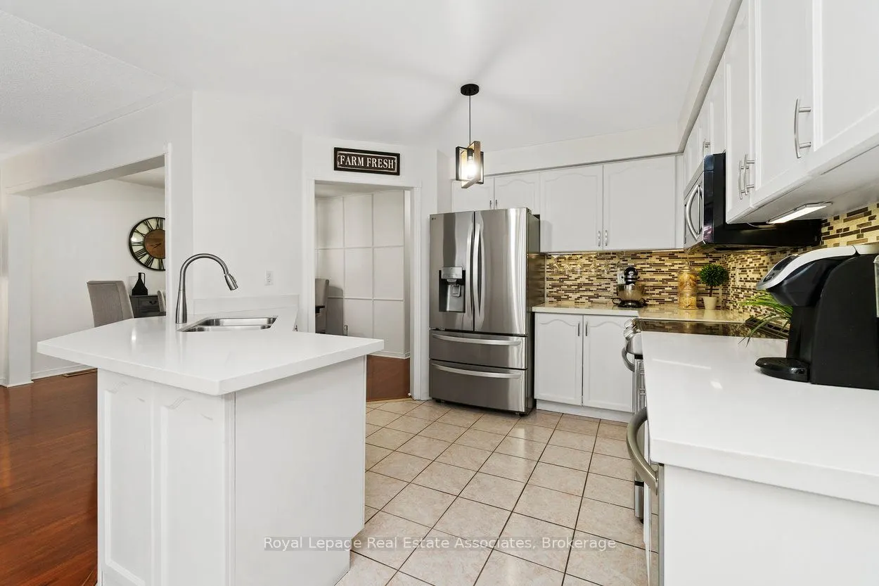 11 Redfinch Way
