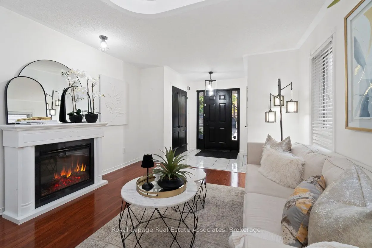 11 Redfinch Way