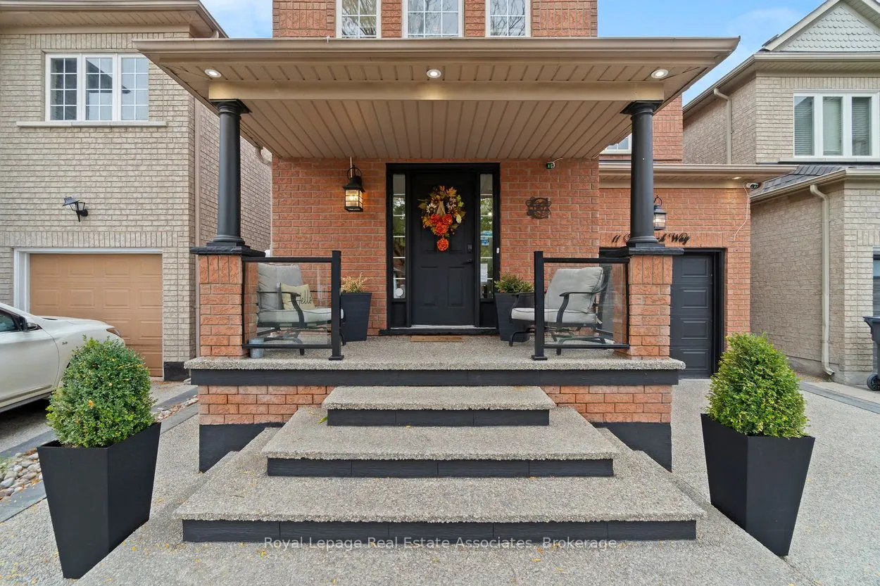 11 Redfinch Way