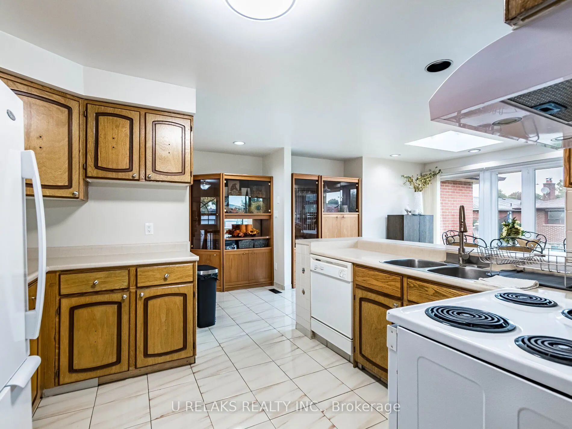 7497 Middleshire Drive