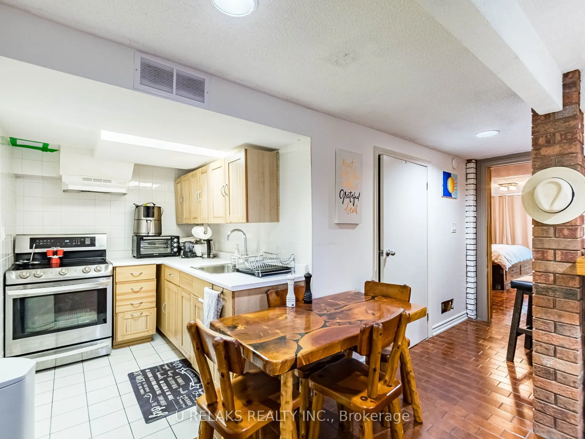 7497 Middleshire Drive