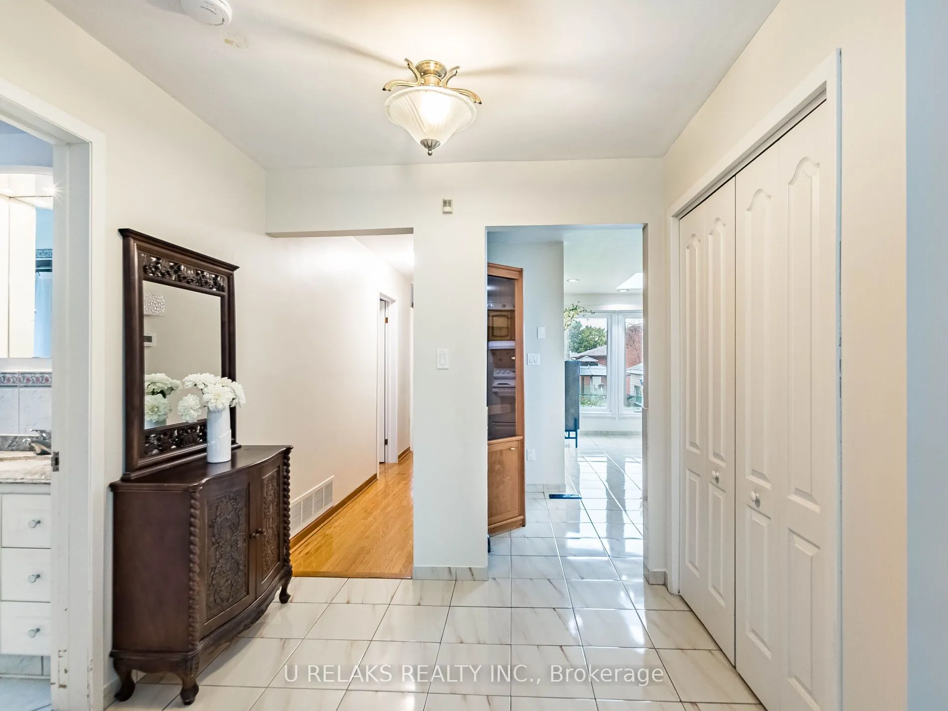 7497 Middleshire Drive