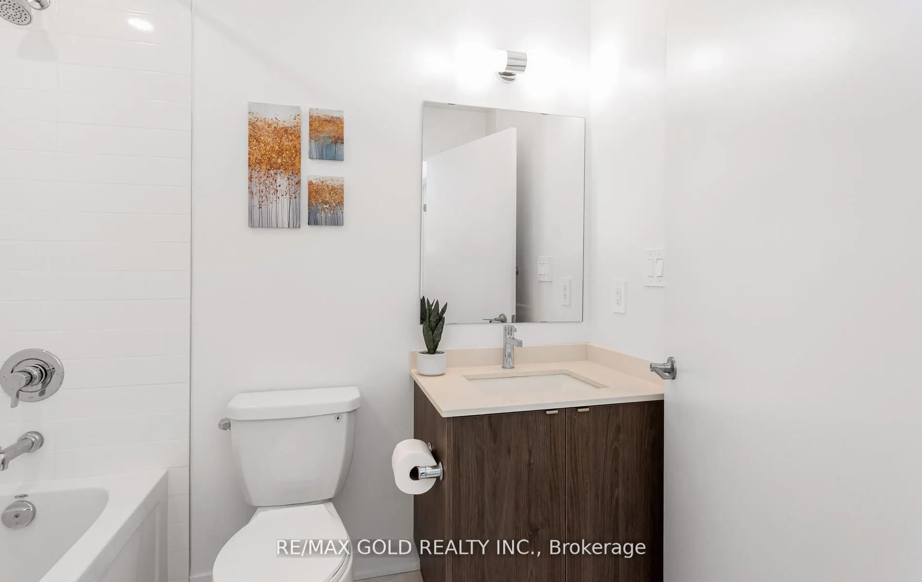 1440 Clarriage Court, #607