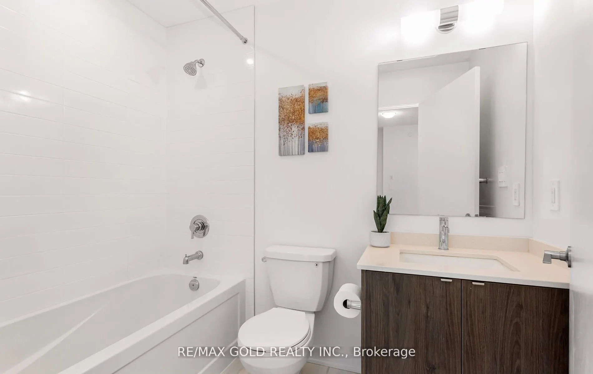1440 Clarriage Court, #607