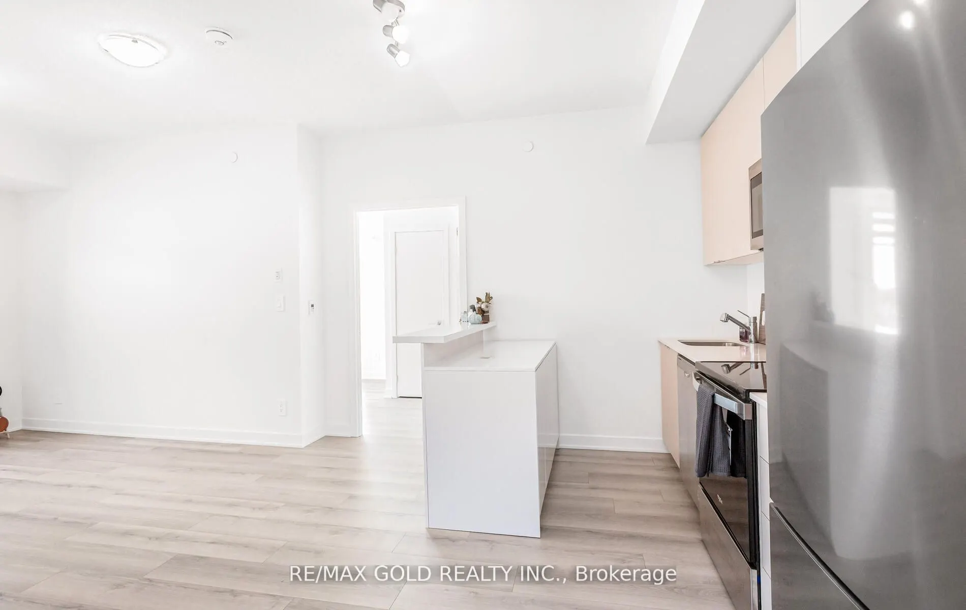 1440 Clarriage Court, #607