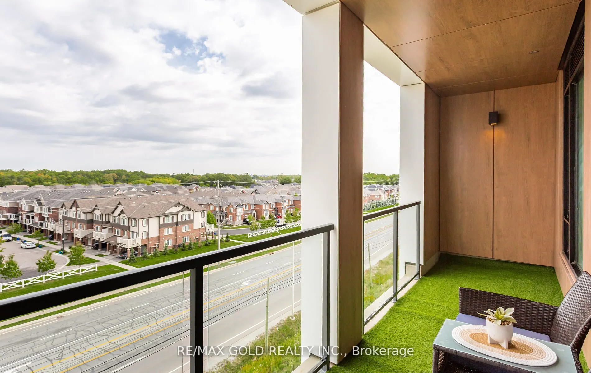 1440 Clarriage Court, #607