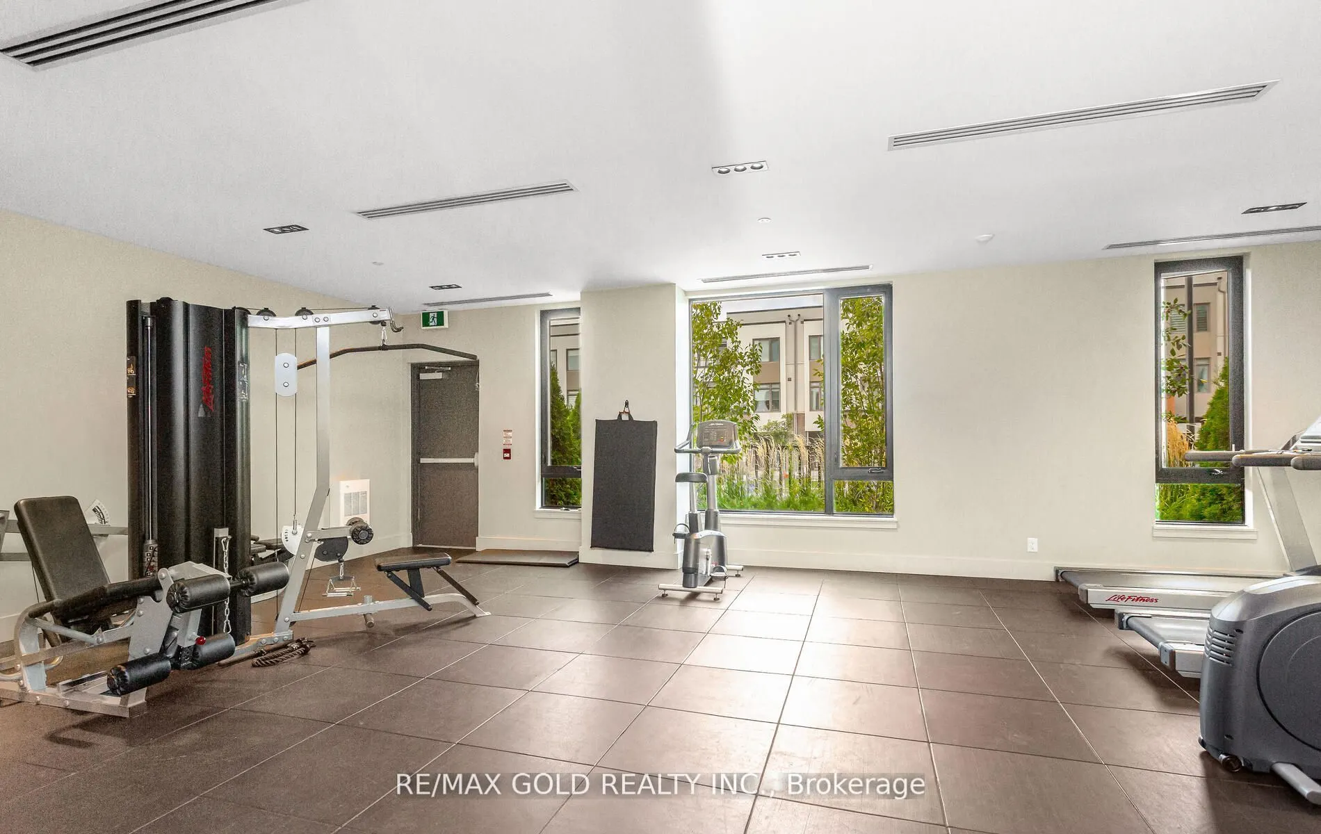1440 Clarriage Court, #607