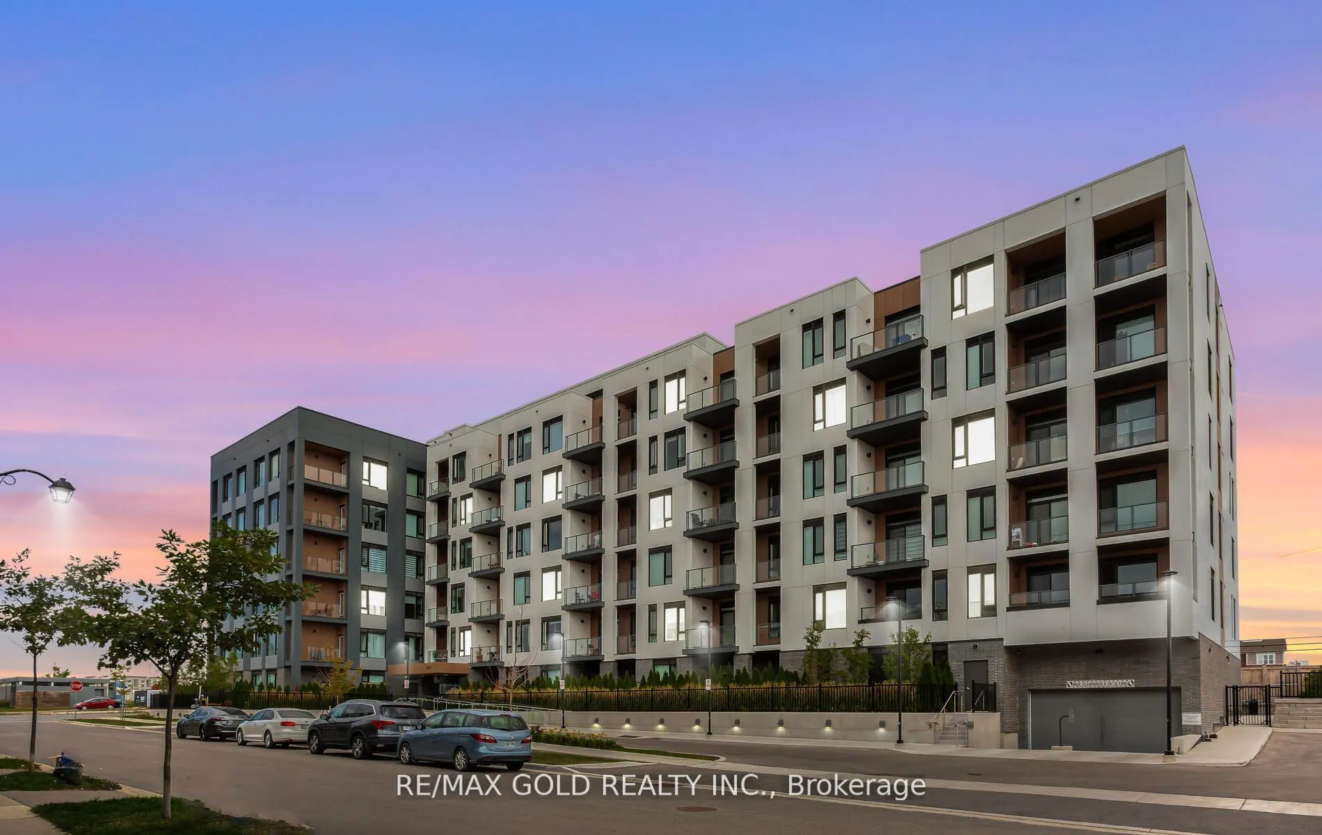 1440 Clarriage Court, #607
