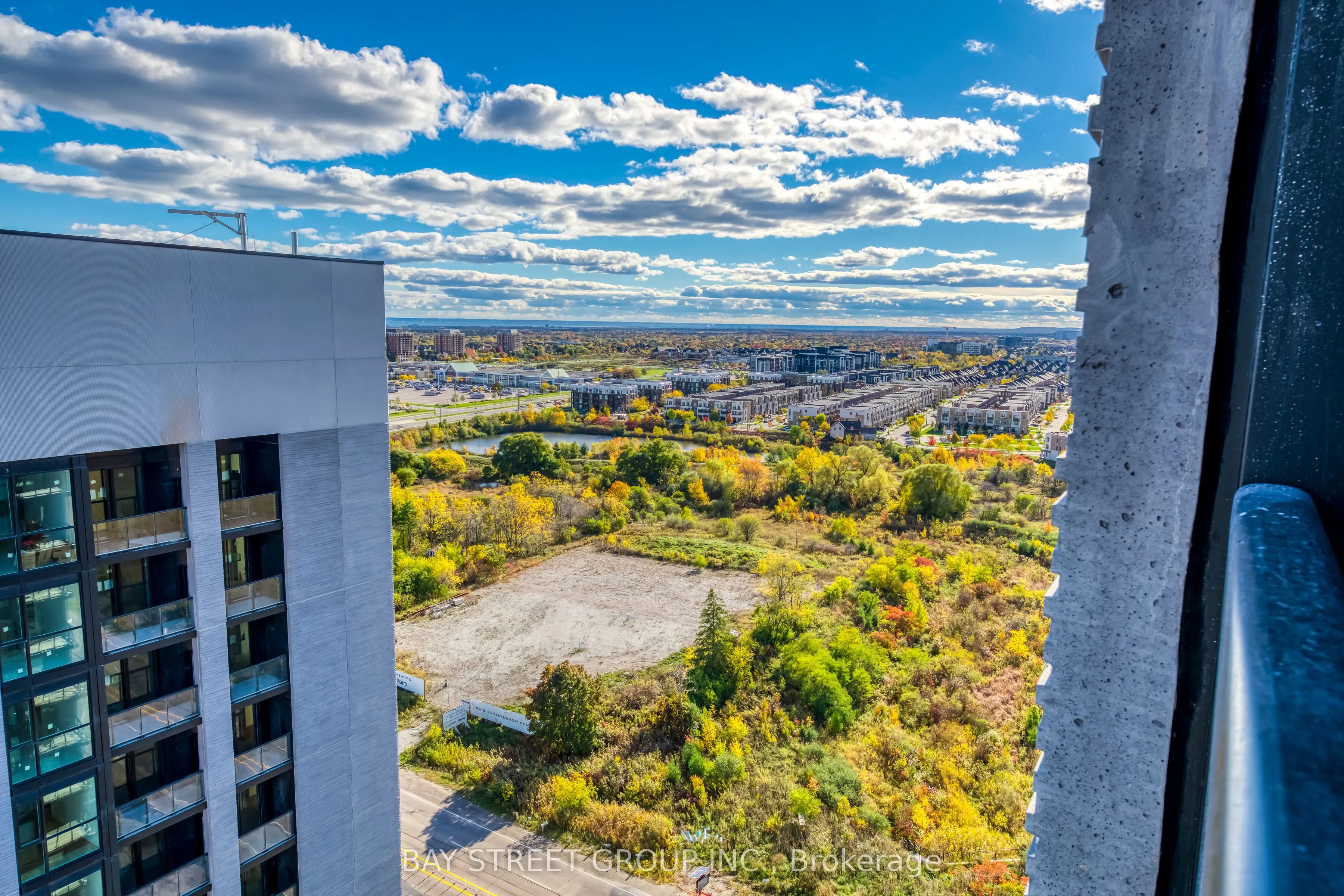 3079 Trafalgar Road, #1810
