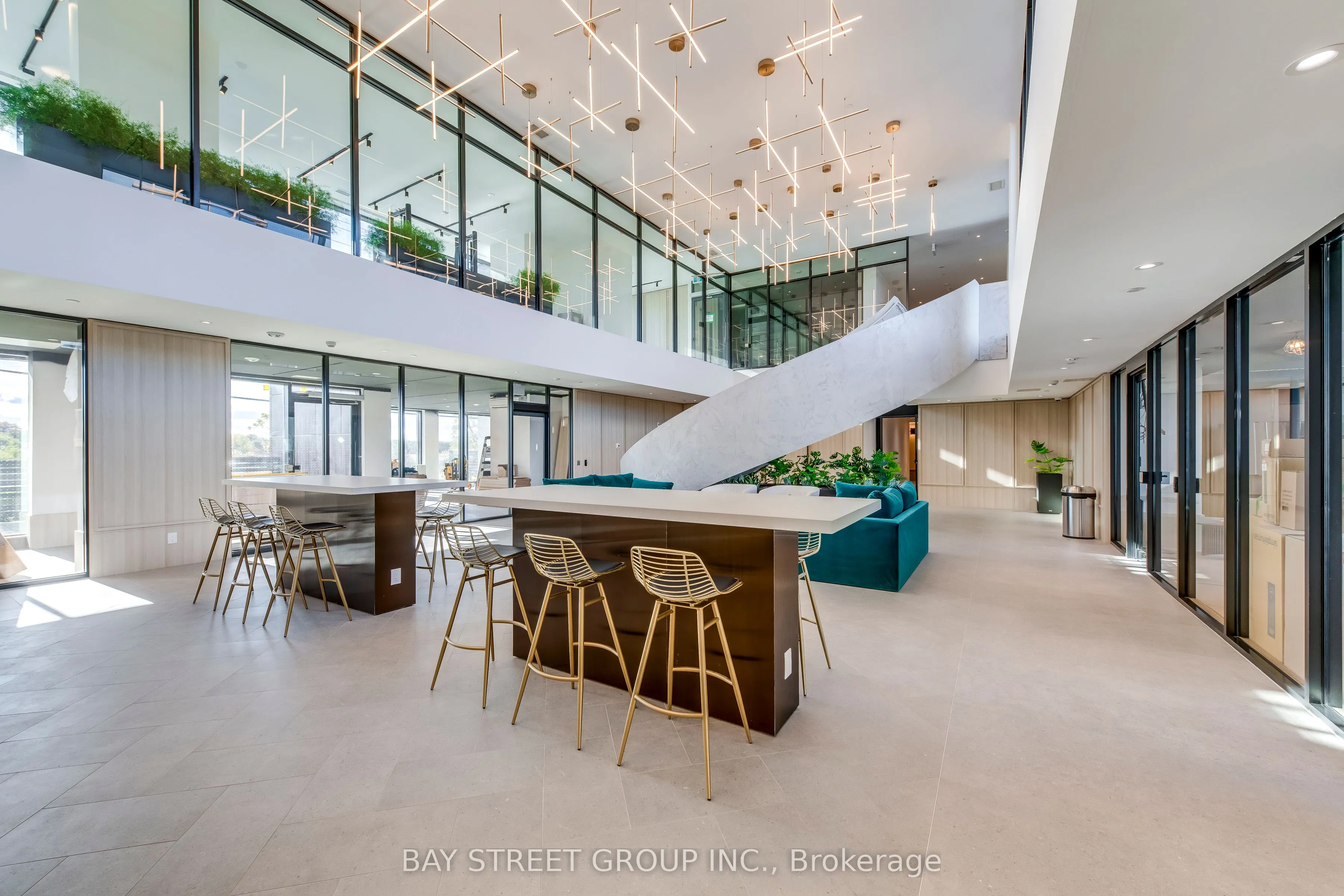 3079 Trafalgar Road, #1810