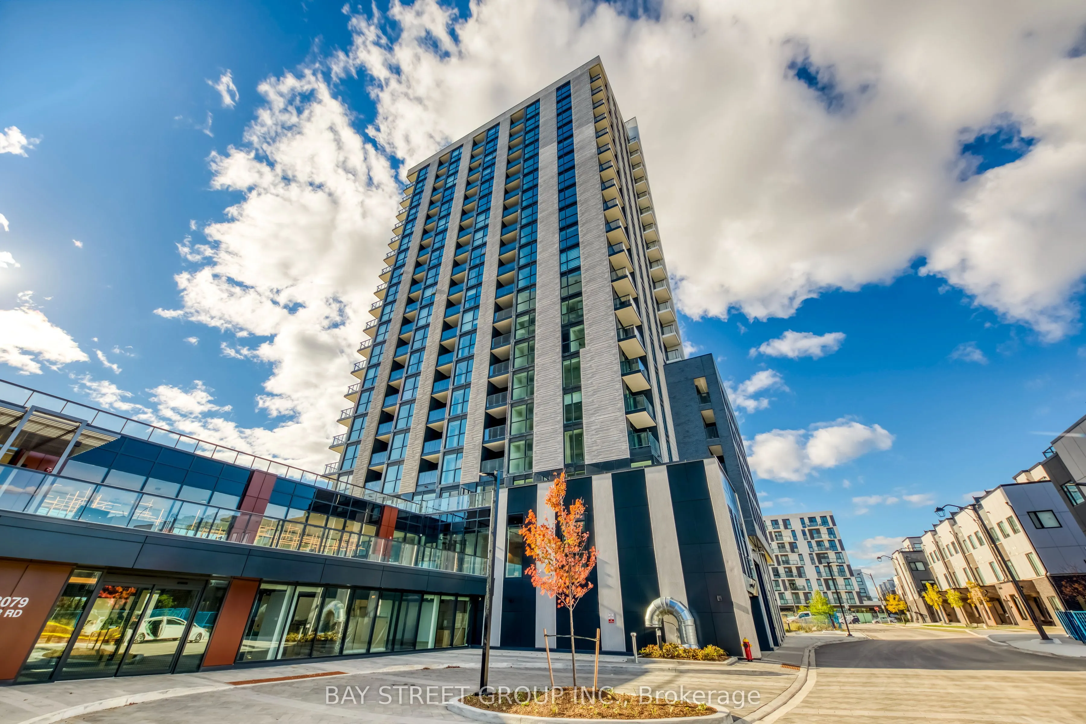 3079 Trafalgar Road, #1810
