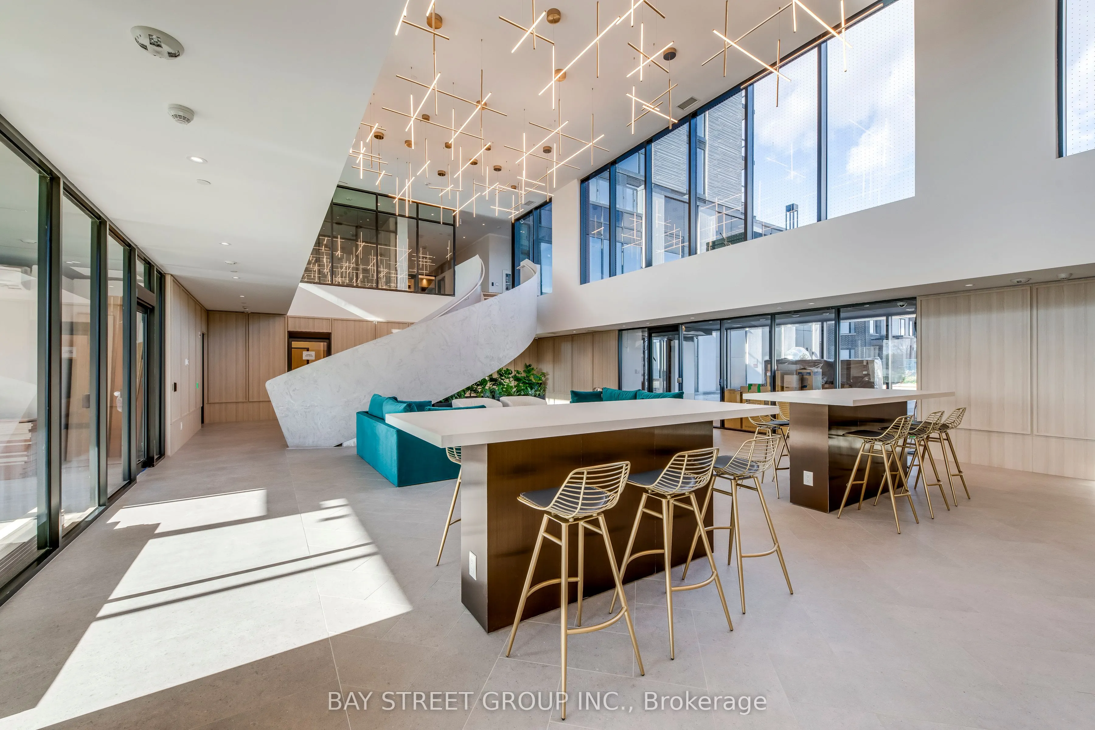 3079 Trafalgar Road, #1810
