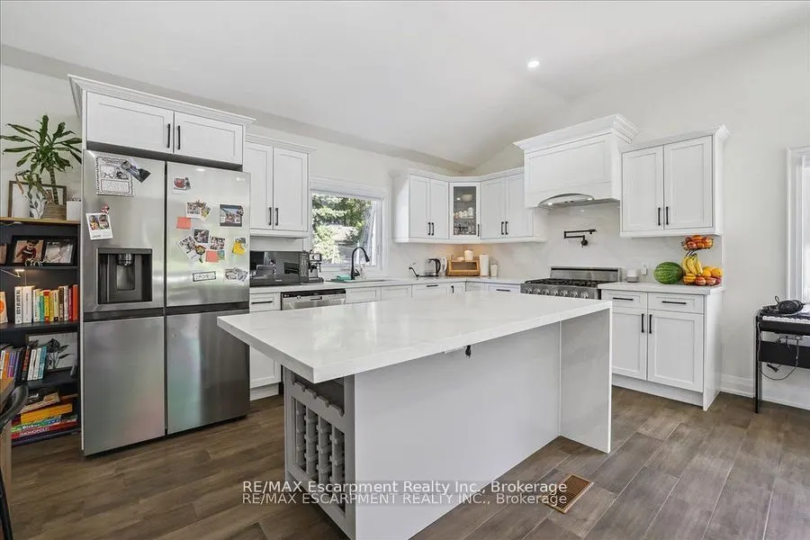 214 Lakewood Drive