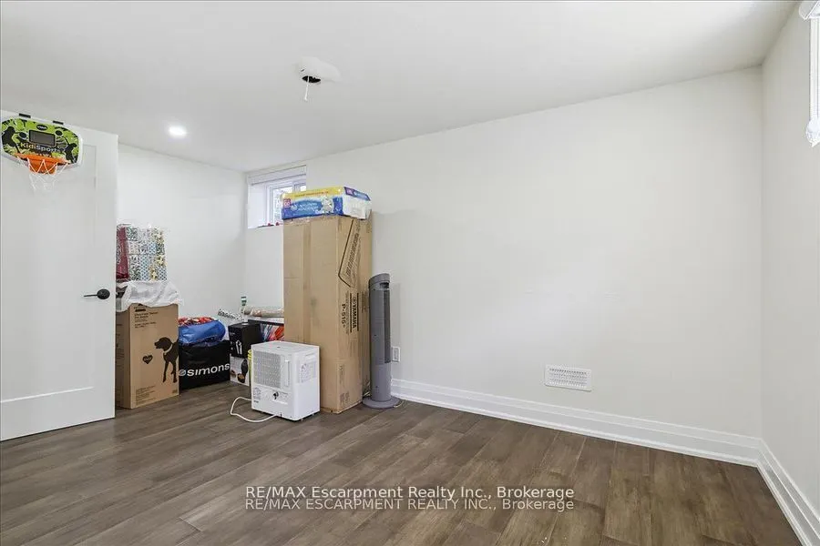 214 Lakewood Drive