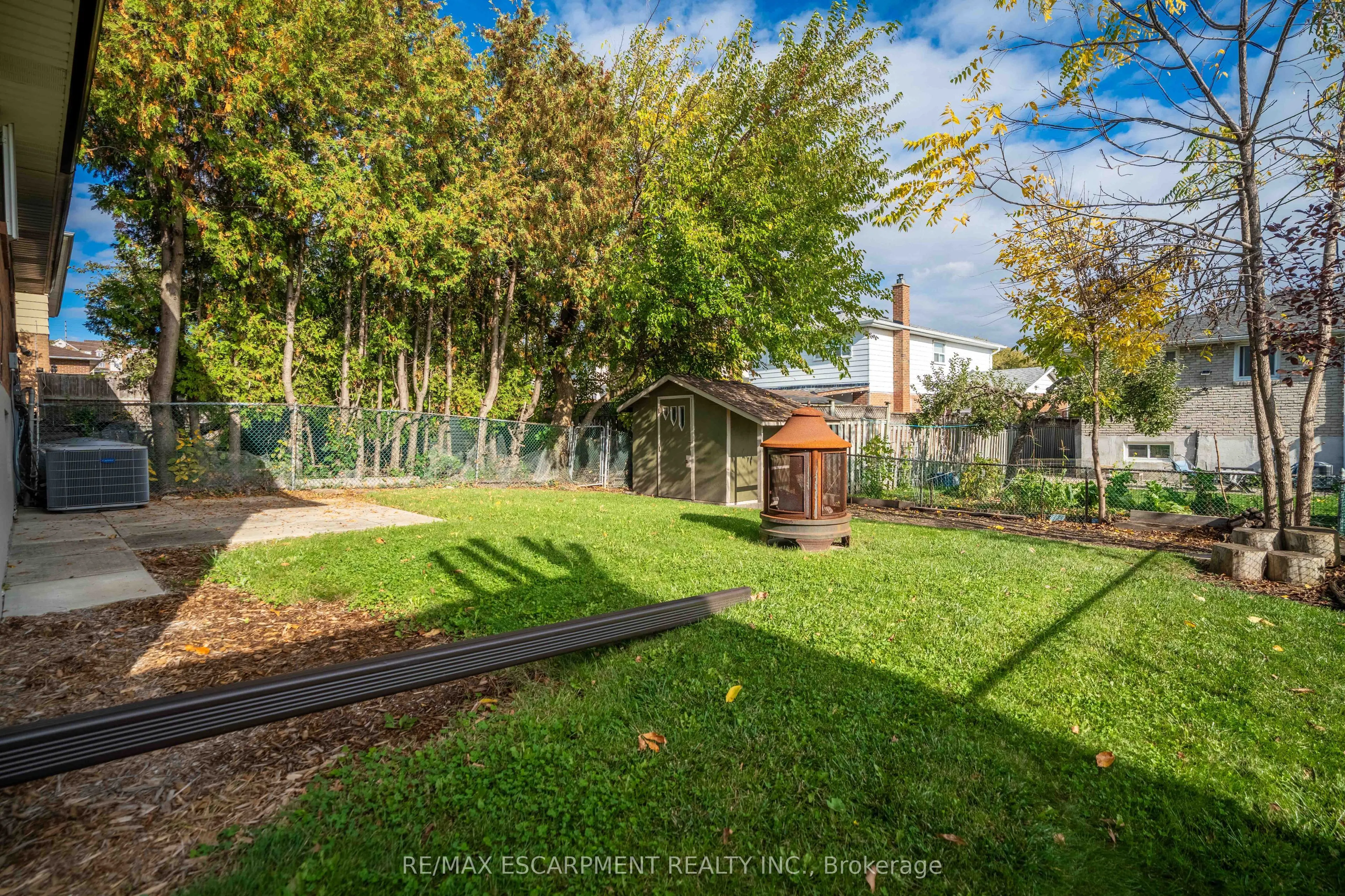 2559 Kingsberry Crescent