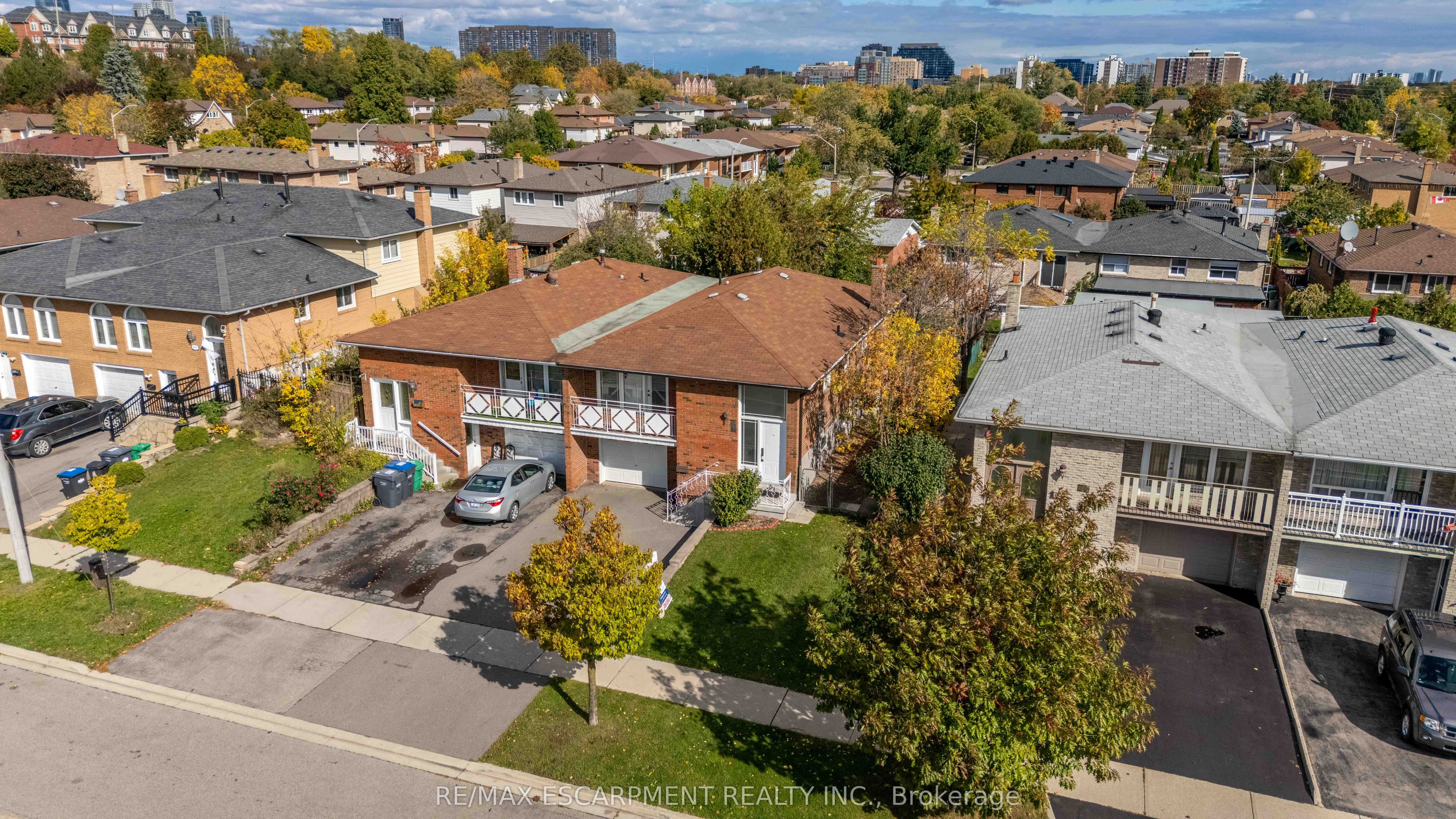 2559 Kingsberry Crescent