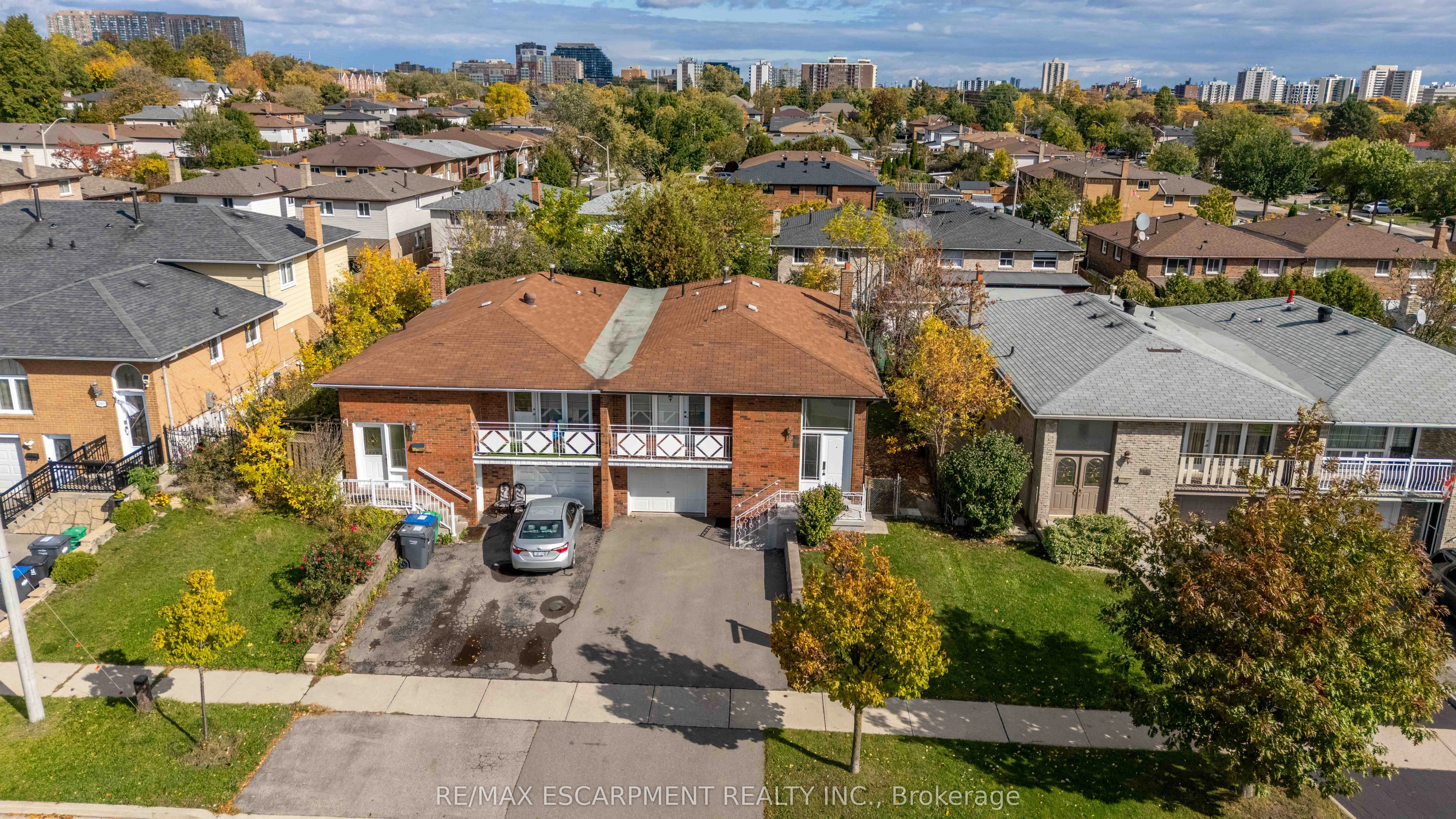 2559 Kingsberry Crescent