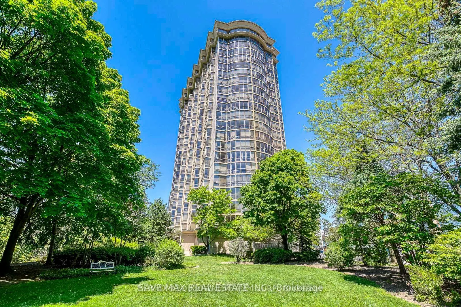 50 Eglington Avenue W, #1906