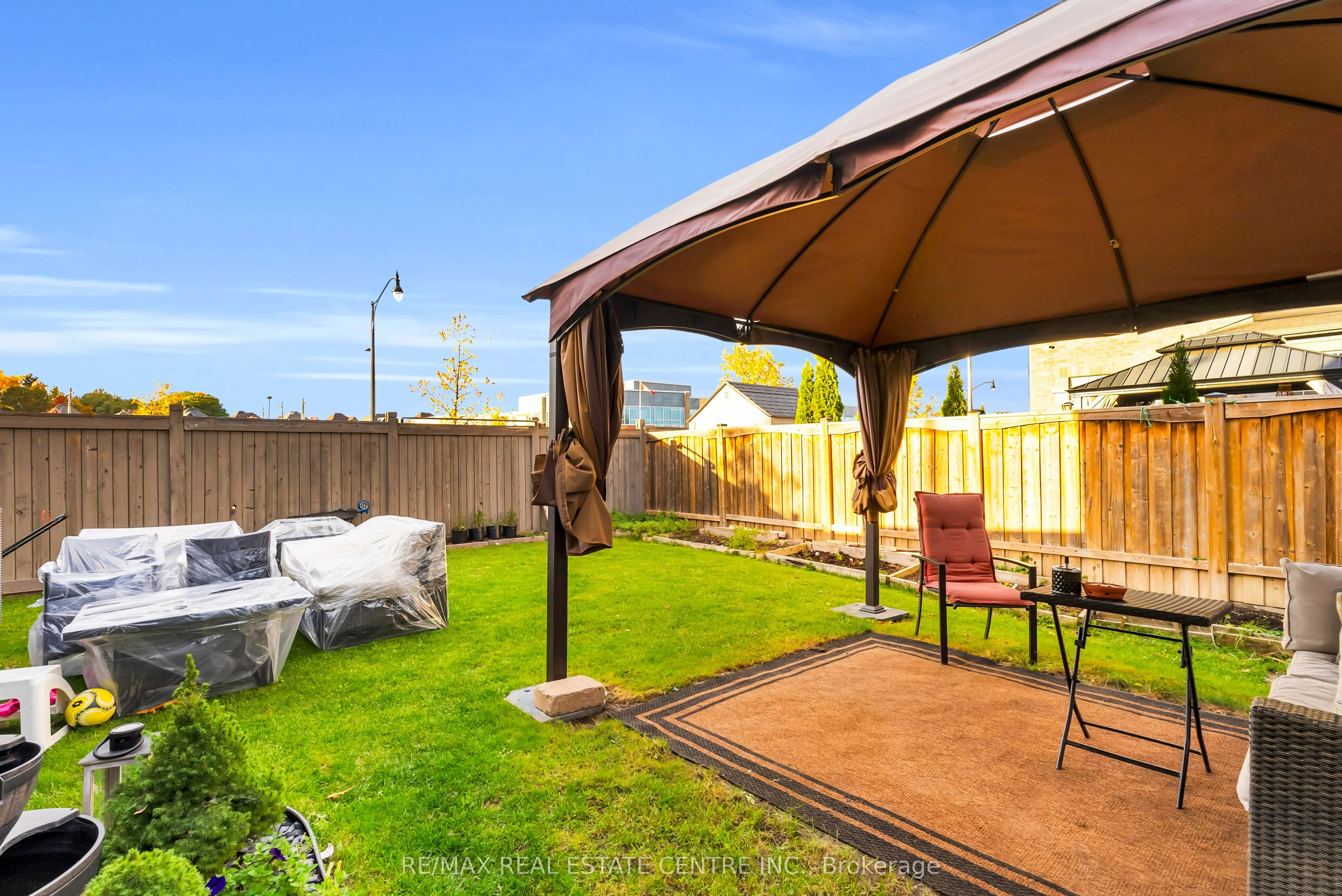 1 Perdita Road