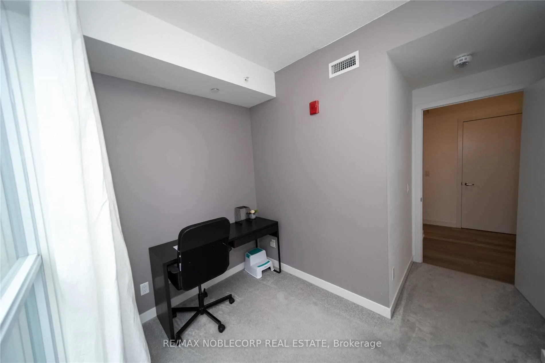 5260 Dundas Street, #C321