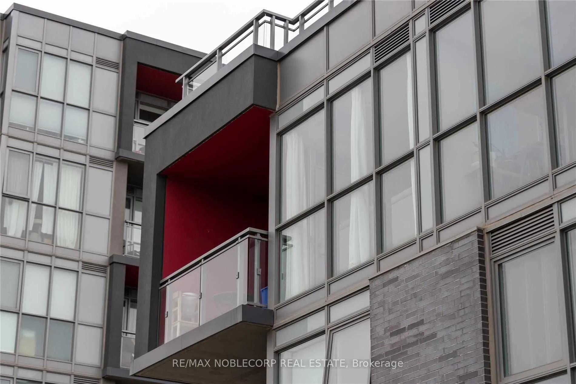 5260 Dundas Street, #C321