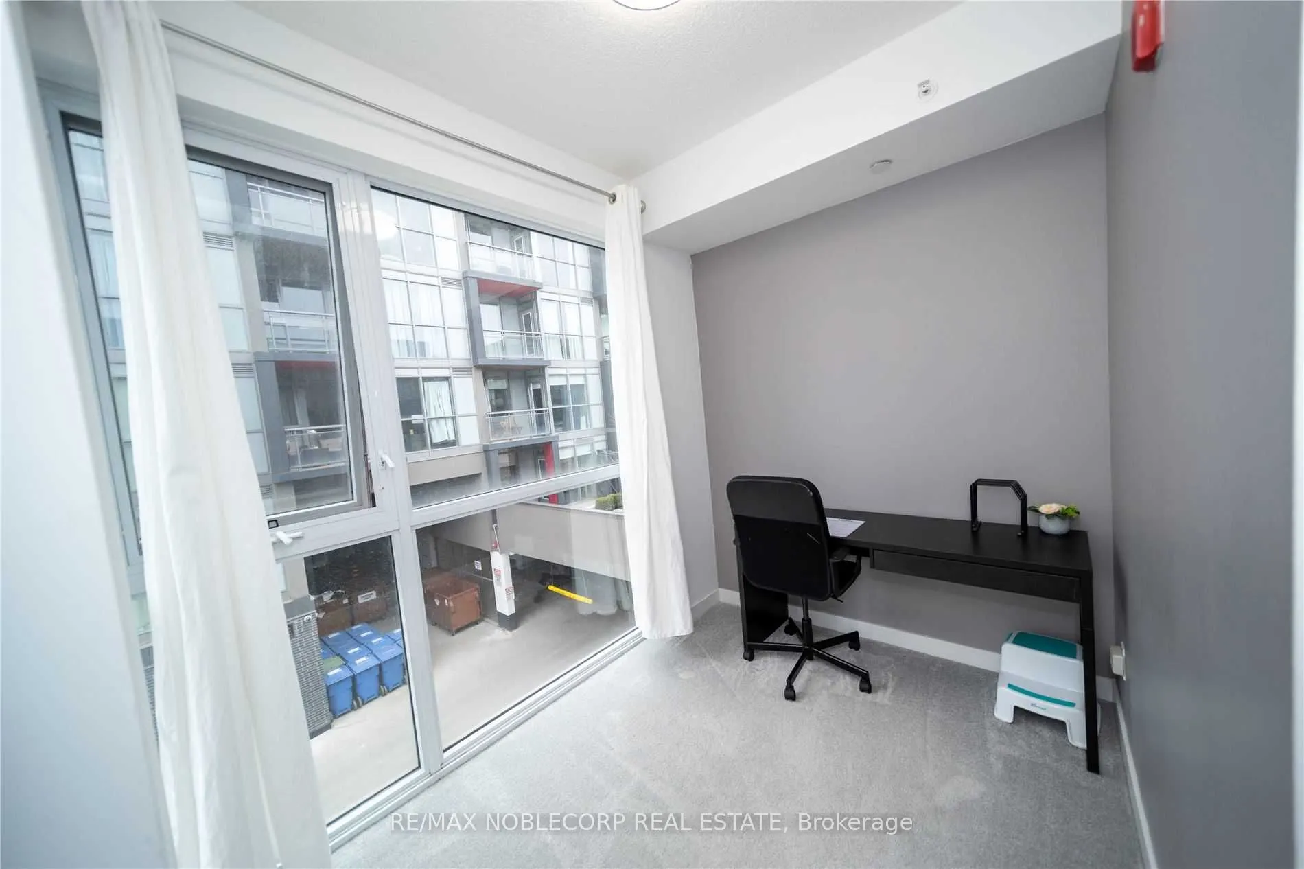 5260 Dundas Street, #C321