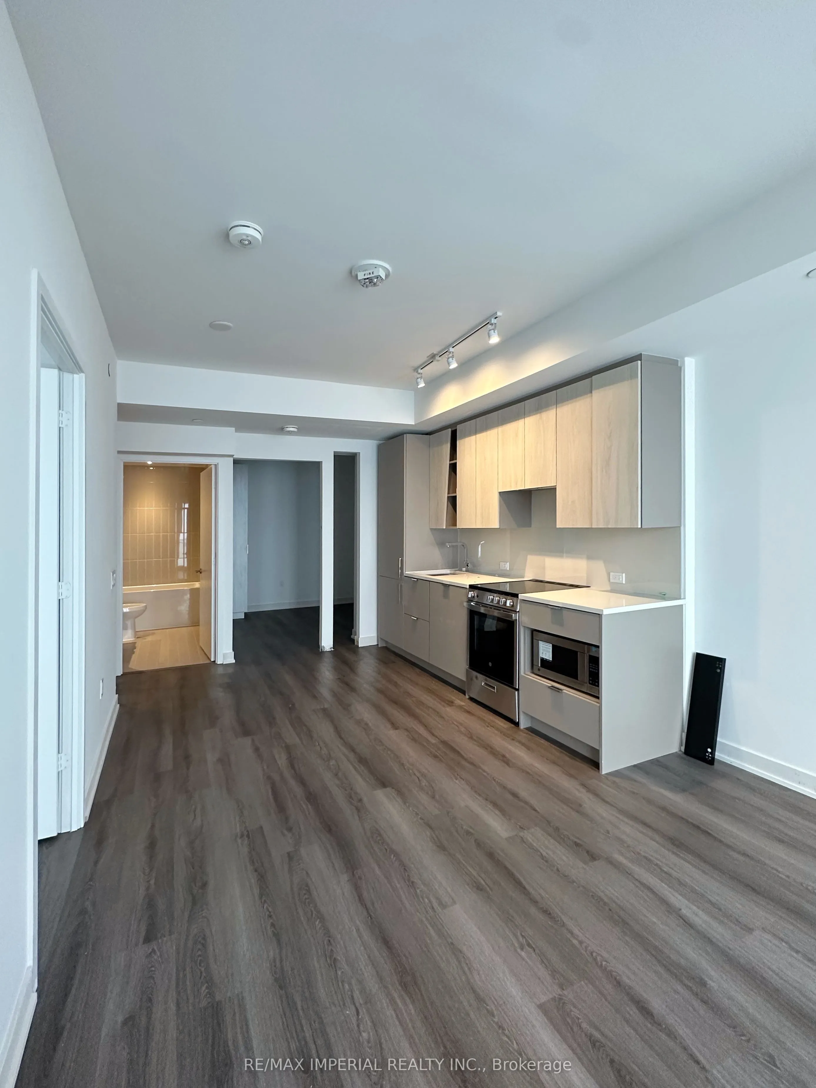 3883 Quartz Road, #4607